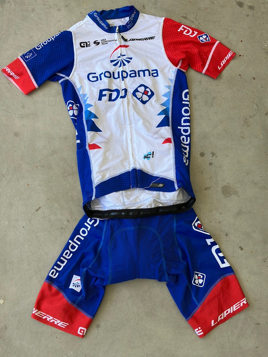 Short Sleeve Summer Jersey and Bib shorts | Ale | Groupama Française des Jeux | Pro Cycling Kit