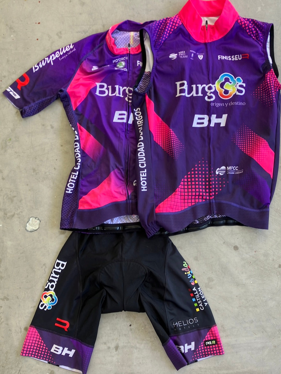 Burgos bh pro cycling team online