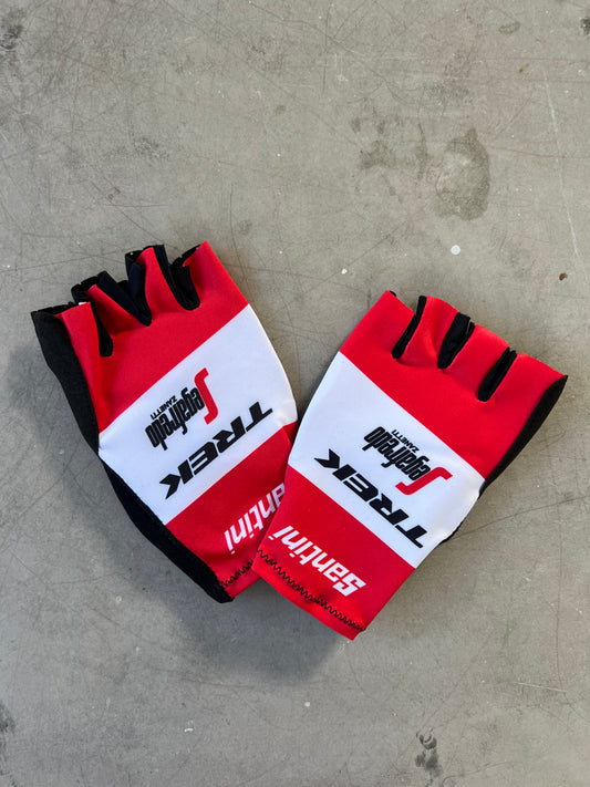 Trek Segafredo | Santini Padded Race Gloves | Red | Rider-Issued Pro Team Kit