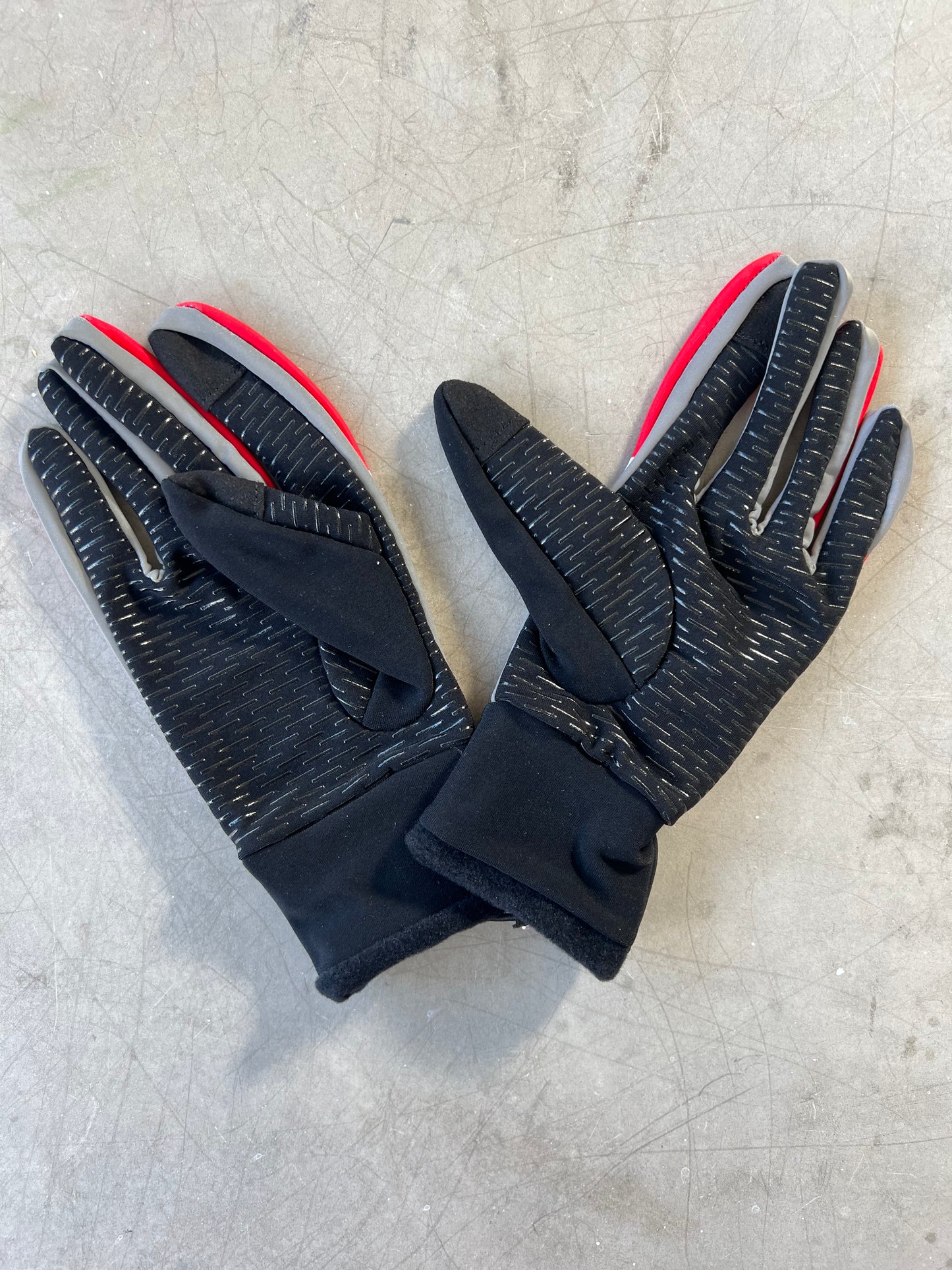 Trek Segafredo | Santini Lightweight Winter Gloves | Red | Rider-Issued Pro Team Kit