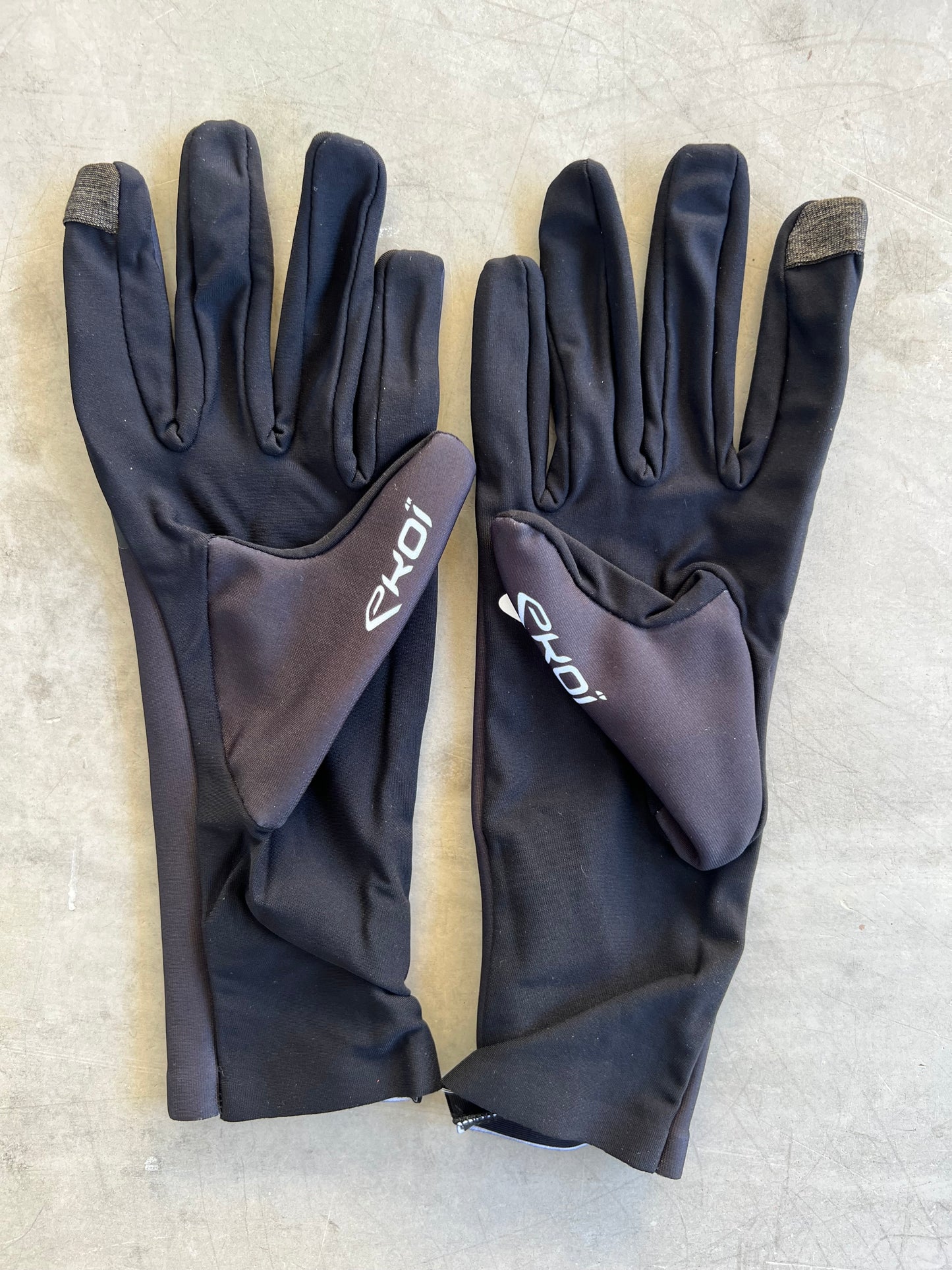 Arkea Samsic | Ekoi Under-Gloves / Light Long Finger Gloves | Black | Rider-Issued Pro Team Kit