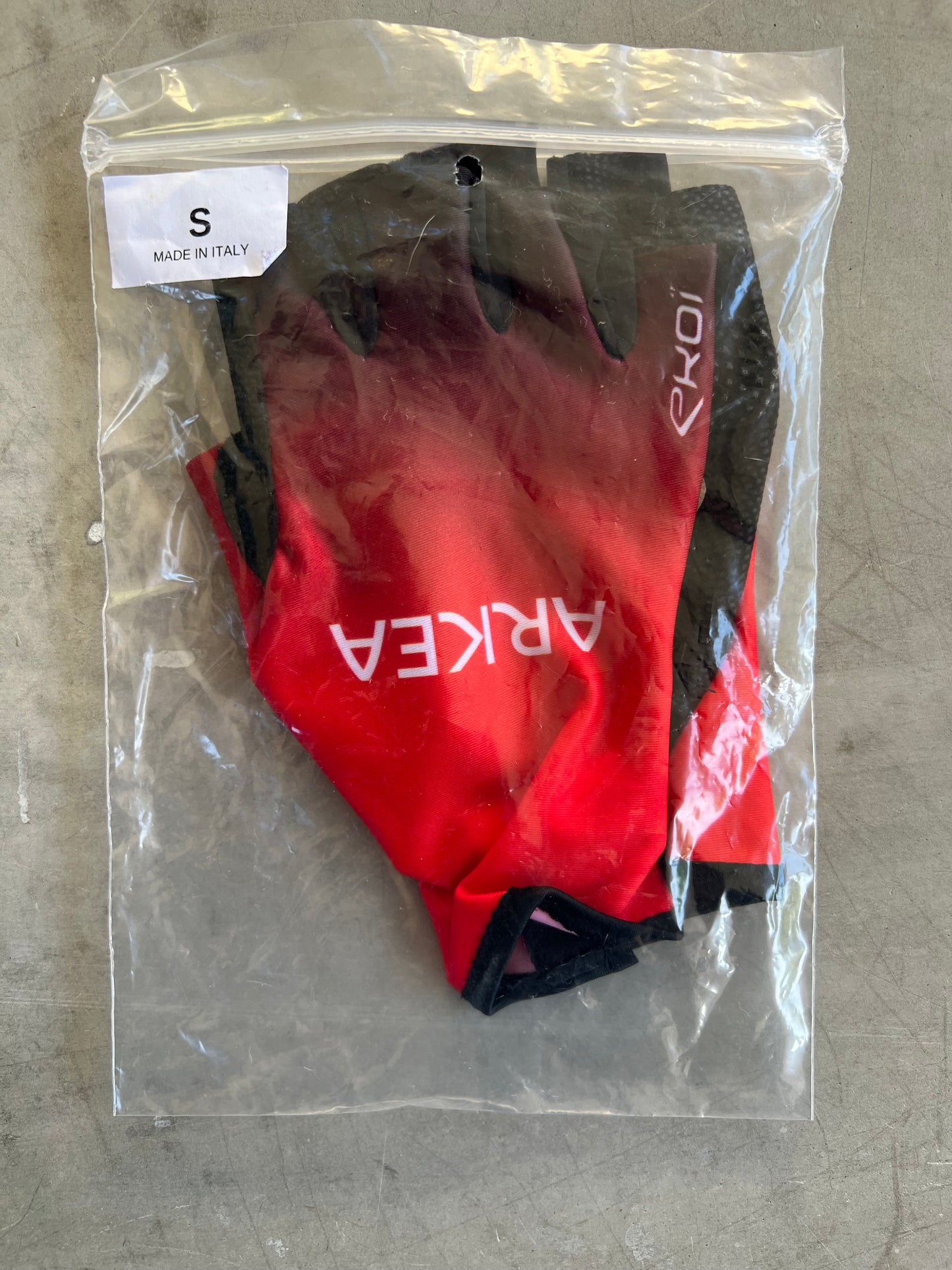 Arkea Samsic | Ekoi Unpadded Cycling Gloves | Red | Rider-Issued Pro Team Kit