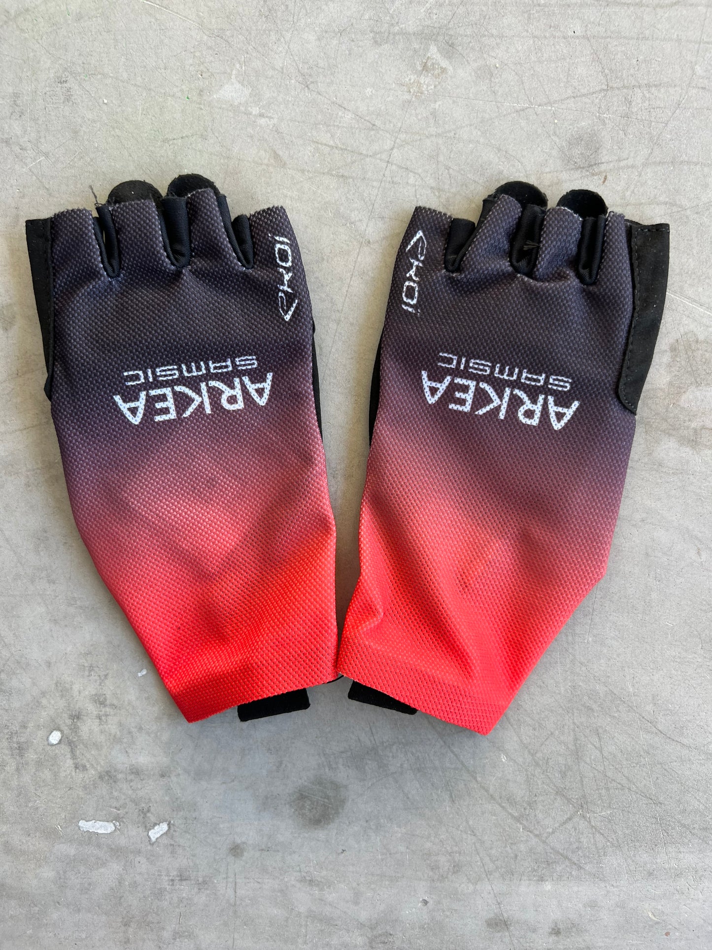 Arkea Samsic | Ekoi Summer Cycling Gloves | Red | Rider-Issued Pro Team Kit