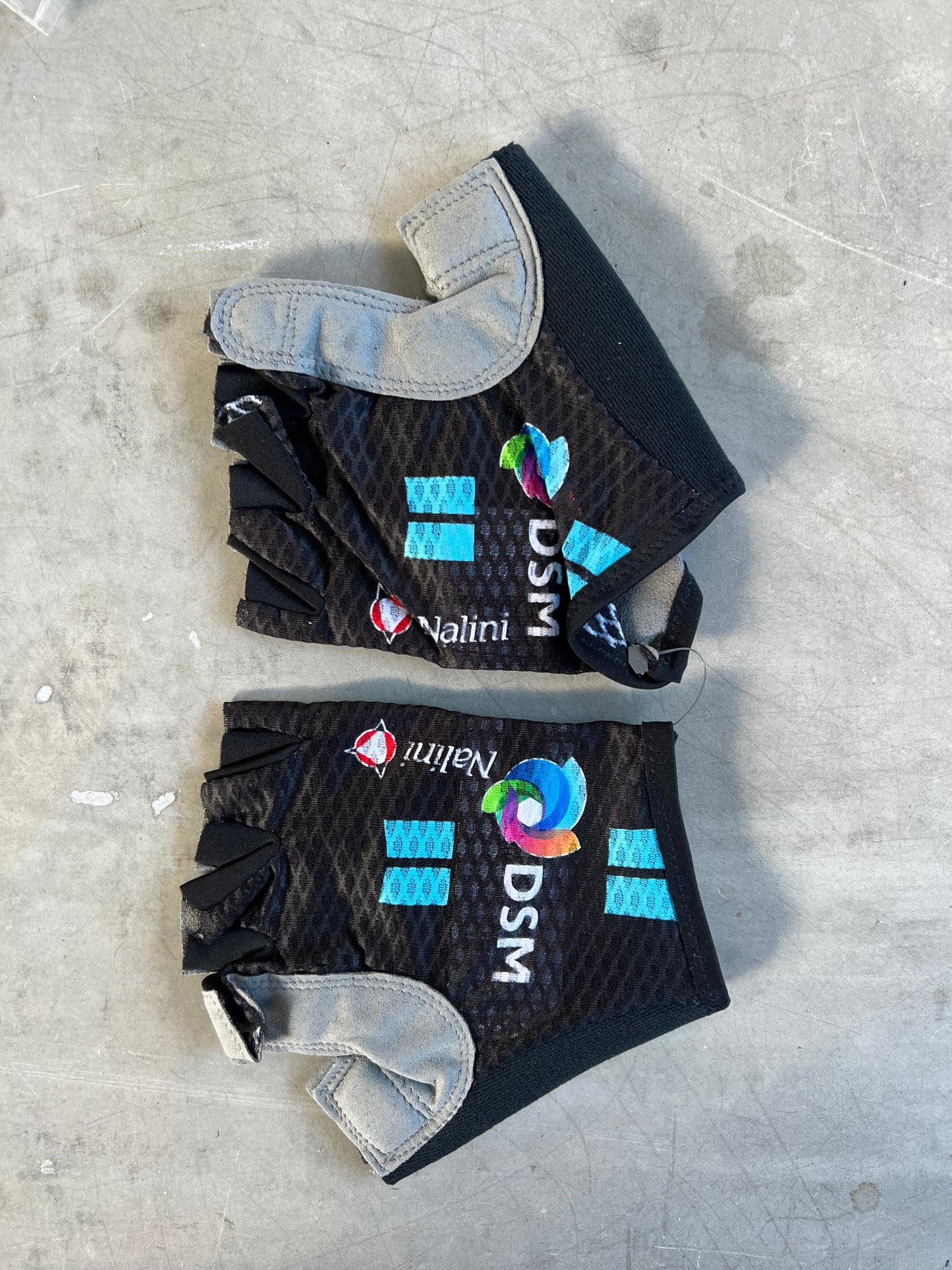 DSM | Nalini Padded Summer Gloves | M | Rider-Issued Pro Team Kit