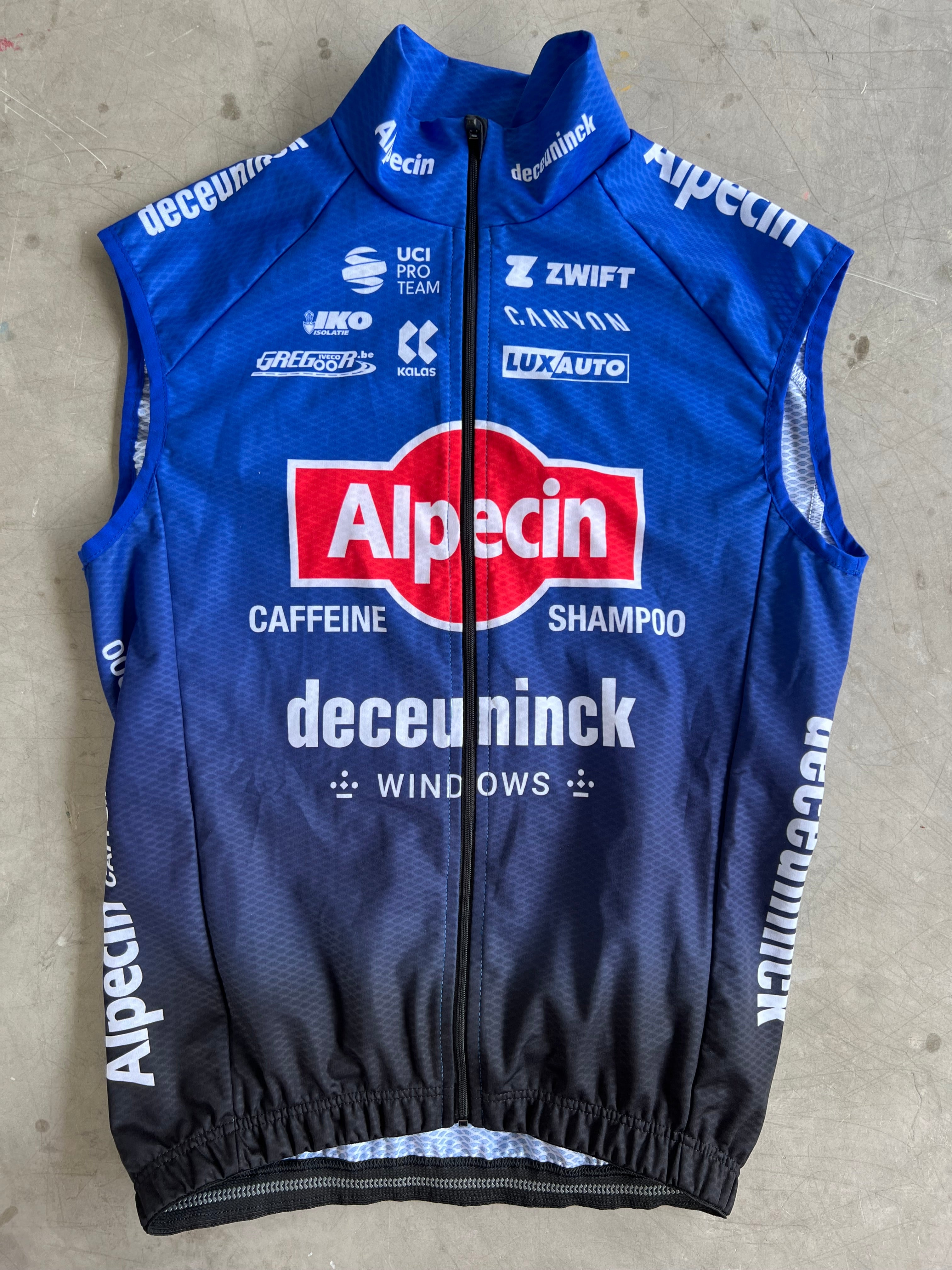 Alpecin Deceuninck Women | Kalas Rain Gilet | S | Rider-Issued Pro Tea ...