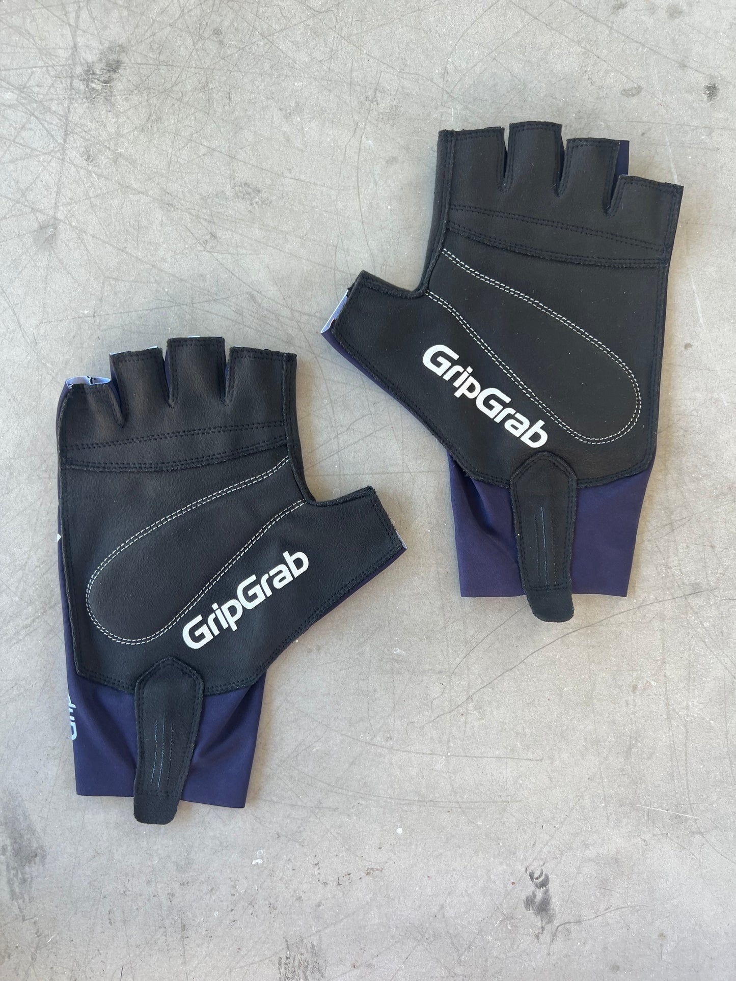 Alpecin Fenix Men | Grip Grab Unpadded Fingerless Gloves | Navy | Rider-Issued Pro Team Kit