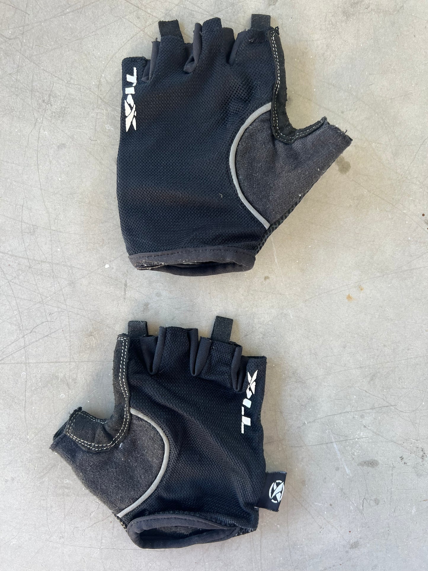 TKX Padded Cycling Gloves | L | Rider-Issued Kit - clearance