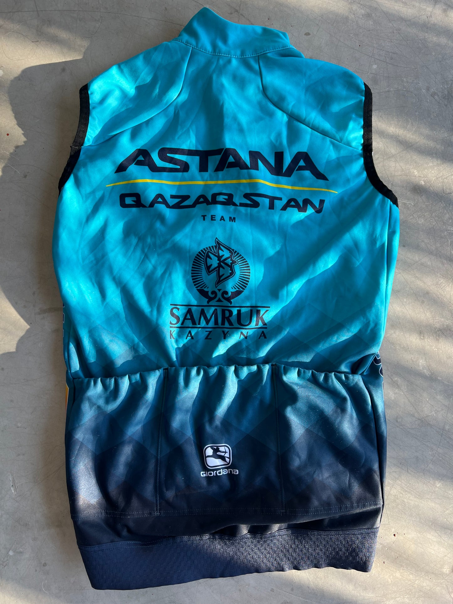 Astana | Giordana Bundle - Thermal Gilet, Jersey & Bibs | S | Rider-Issued Pro Team Kit