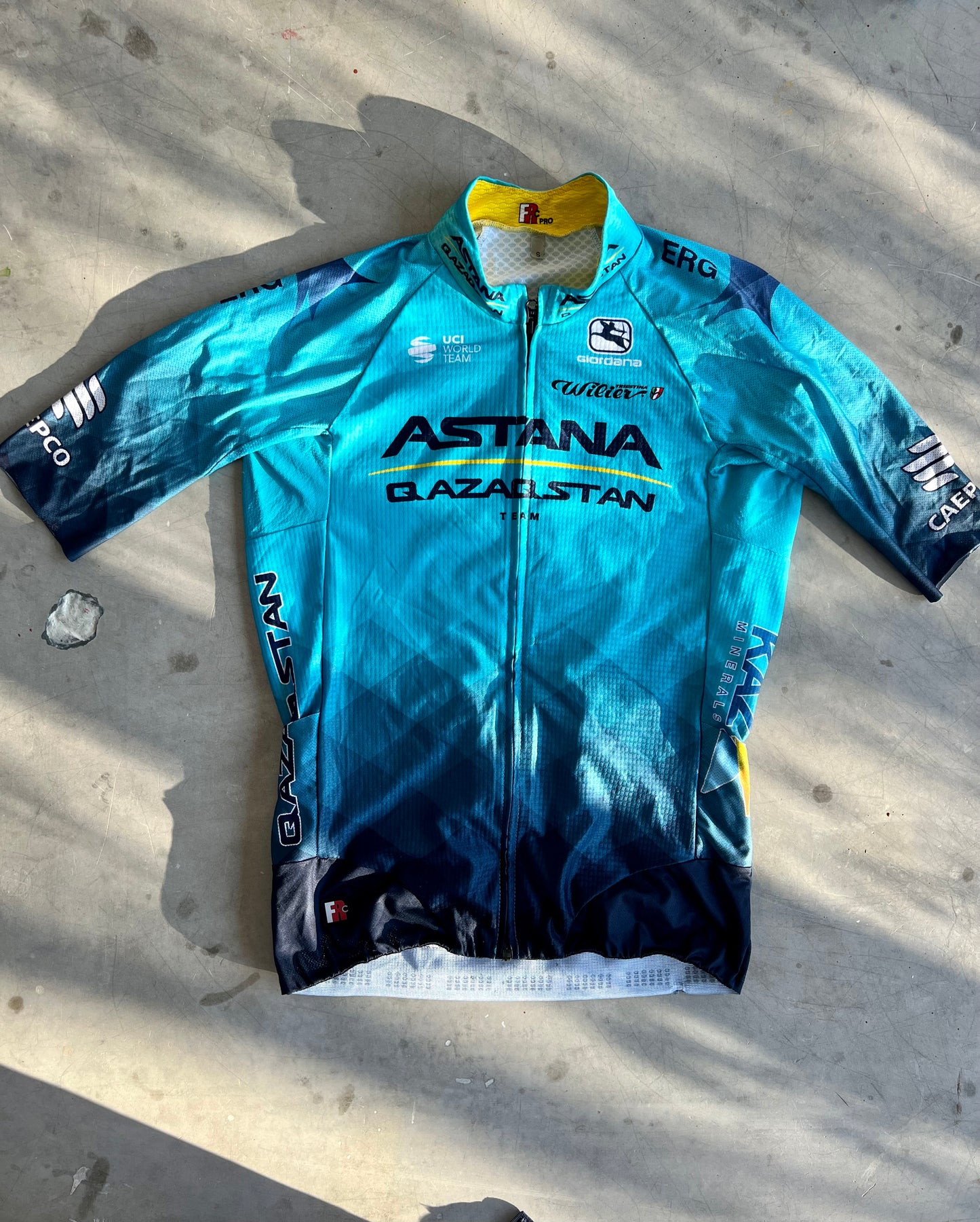 Astana | Giordana Bundle - Thermal Gilet, Jersey & Bibs | S | Rider-Issued Pro Team Kit