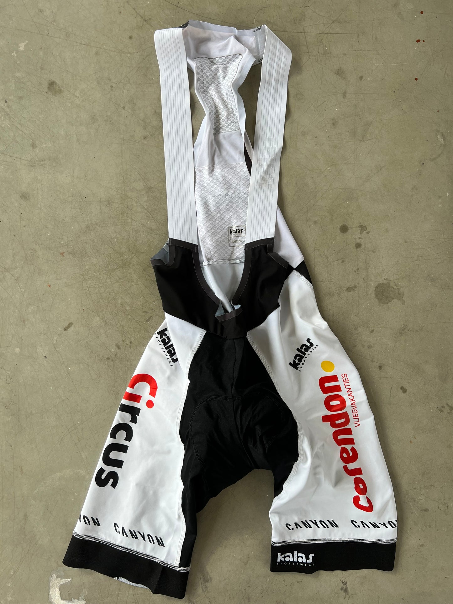 Corendon Circus | Kalas Bundle -Jersey, Bibs, Gilet, Leg Warmers, Headband | White | L/XL | Rider-Issued Pro Team Kit