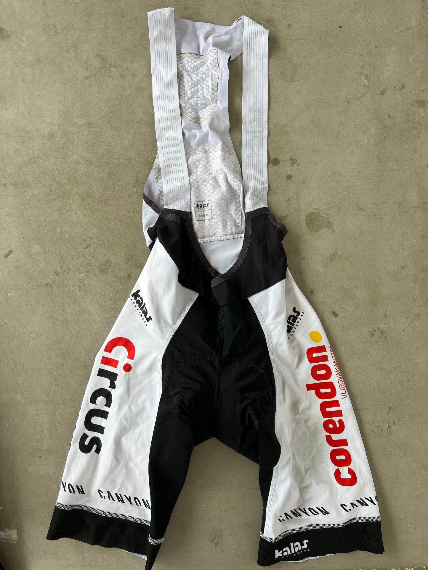 Corendon Circus | Kalas Bundle -Jersey, Bibs, Arm Warmers, Leg Warmers | White | M/L | Rider-Issued Pro Team Kit