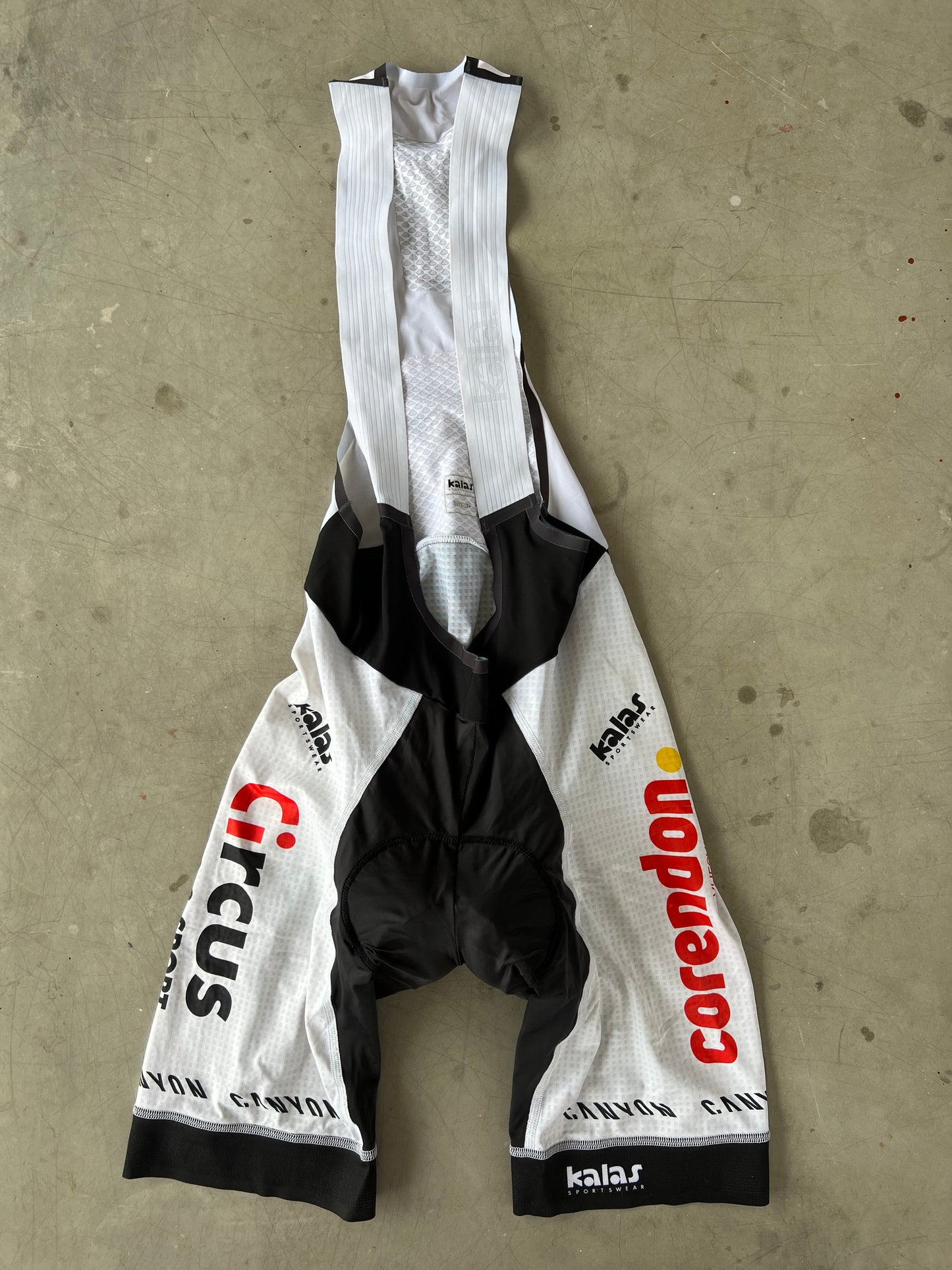 Corendon Circus | Kalas Bundle - Summer Jersey, Bibs, Knee Warmers | White | L | Rider-Issued Pro Team Kit