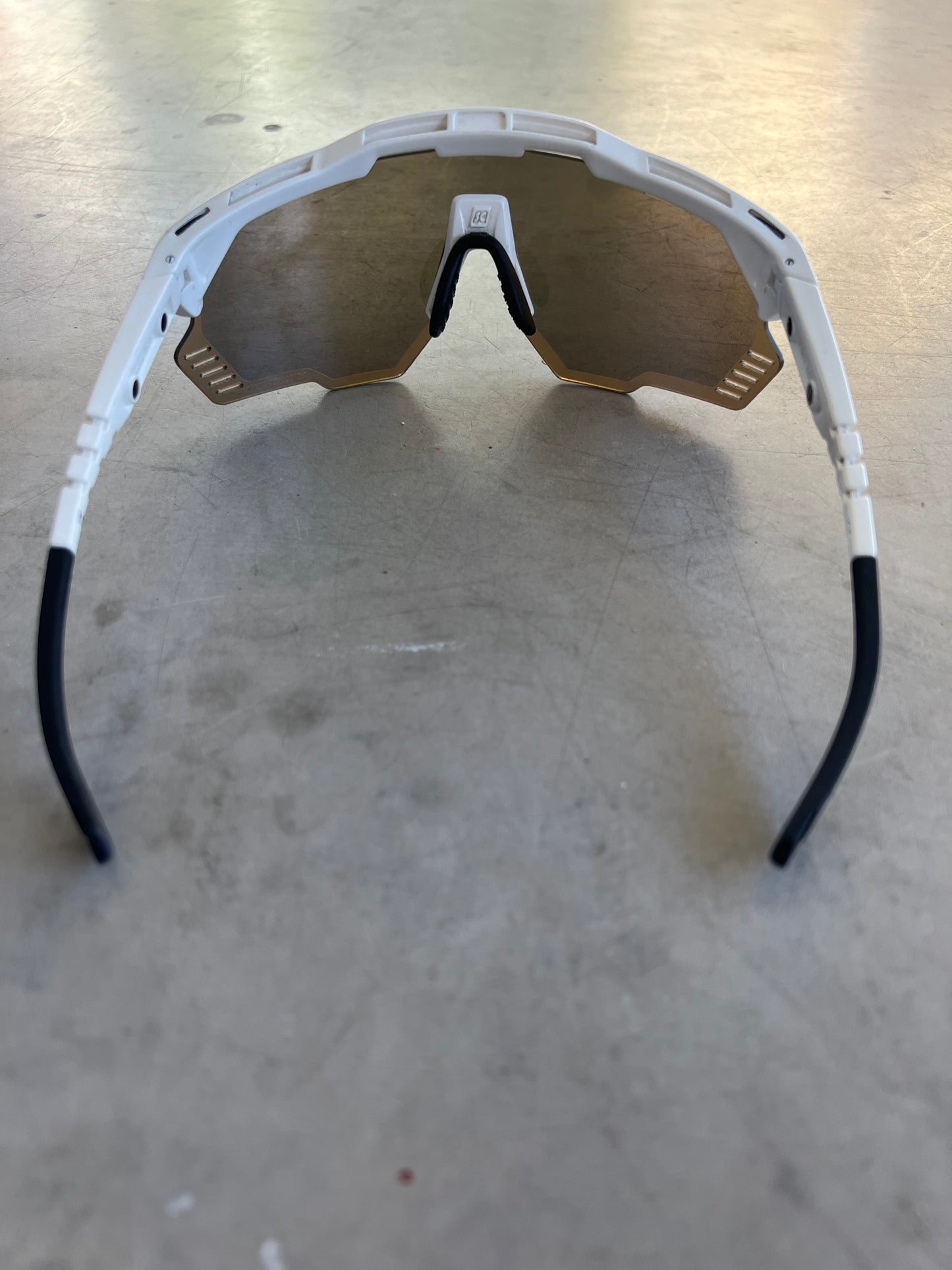 Astana | Scicon Aeroshade XL Sunglasses | White | Rider-Issued Pro Kit