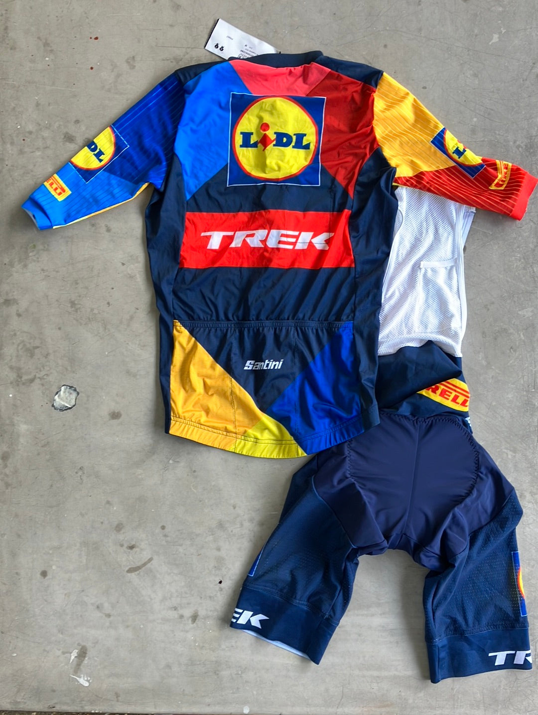 Lidl Trek | Santini  Bundle - Aero Jersey & Summer Bibs | M | Pro-Issued Team Kit