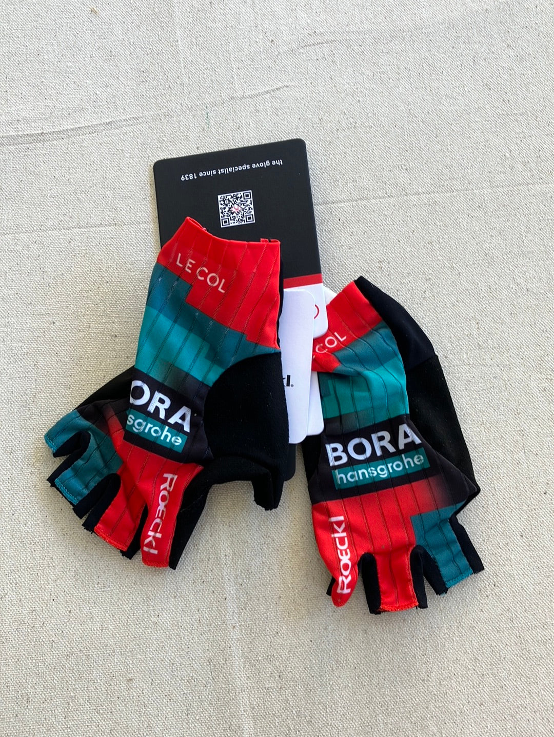 Aero Gloves | Le Col | Bora Hansgrohe | Pro Cycling Kit