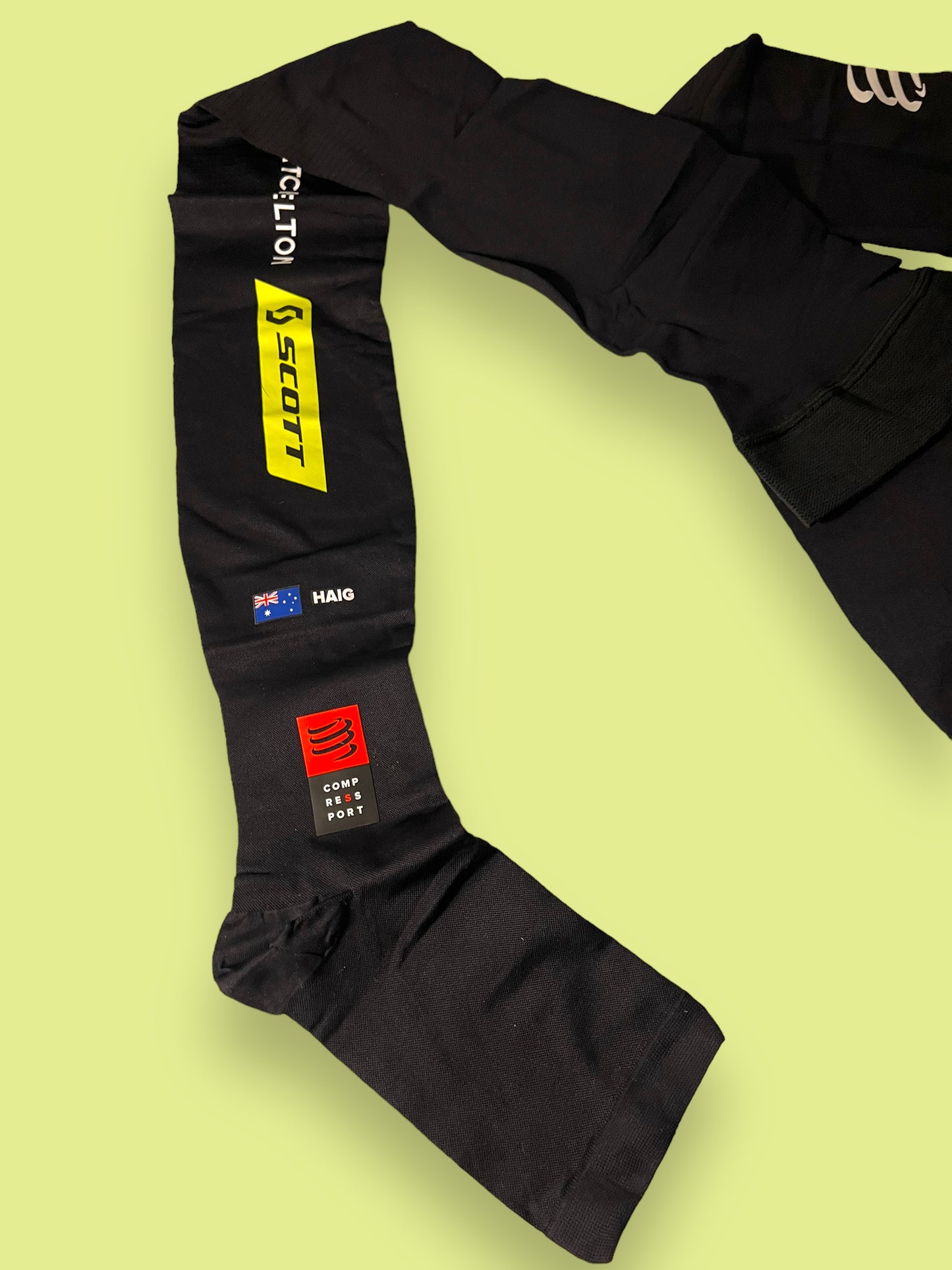 Casual Compression Legs | Compress Sport | Mitchelton Scott Pro Team | Pro Cycling Kit