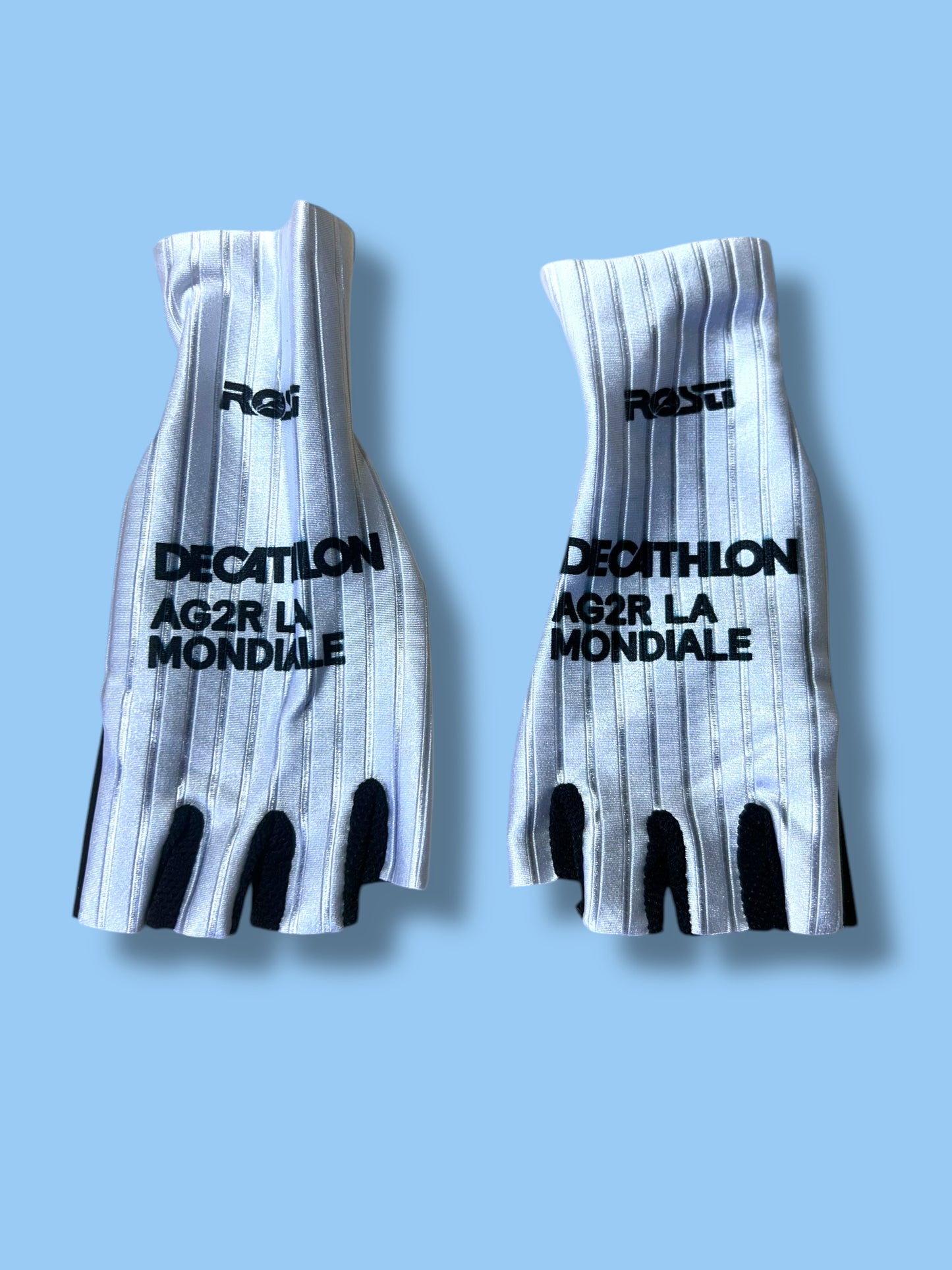 Gloves Mitts Aero Gants TT Triathlon | Decathlon AG2R La Mondiale  | Rosti | Pro Cycling Kit