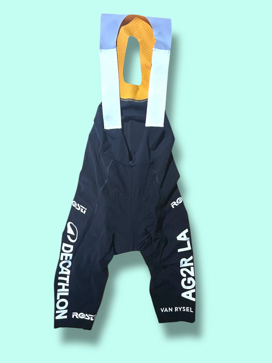 Bib Shorts BEN OCONNOR  Knicks Racing  Cuissard| Decathlon AG2R La Mondiale  | Rosti | Pro Cycling Kit