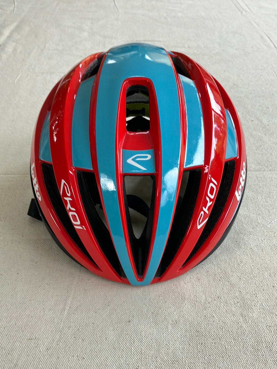 Cycling Helmet Ekoi Gara MIPS | Lotto Dstny | Pro Team Cycling Kit