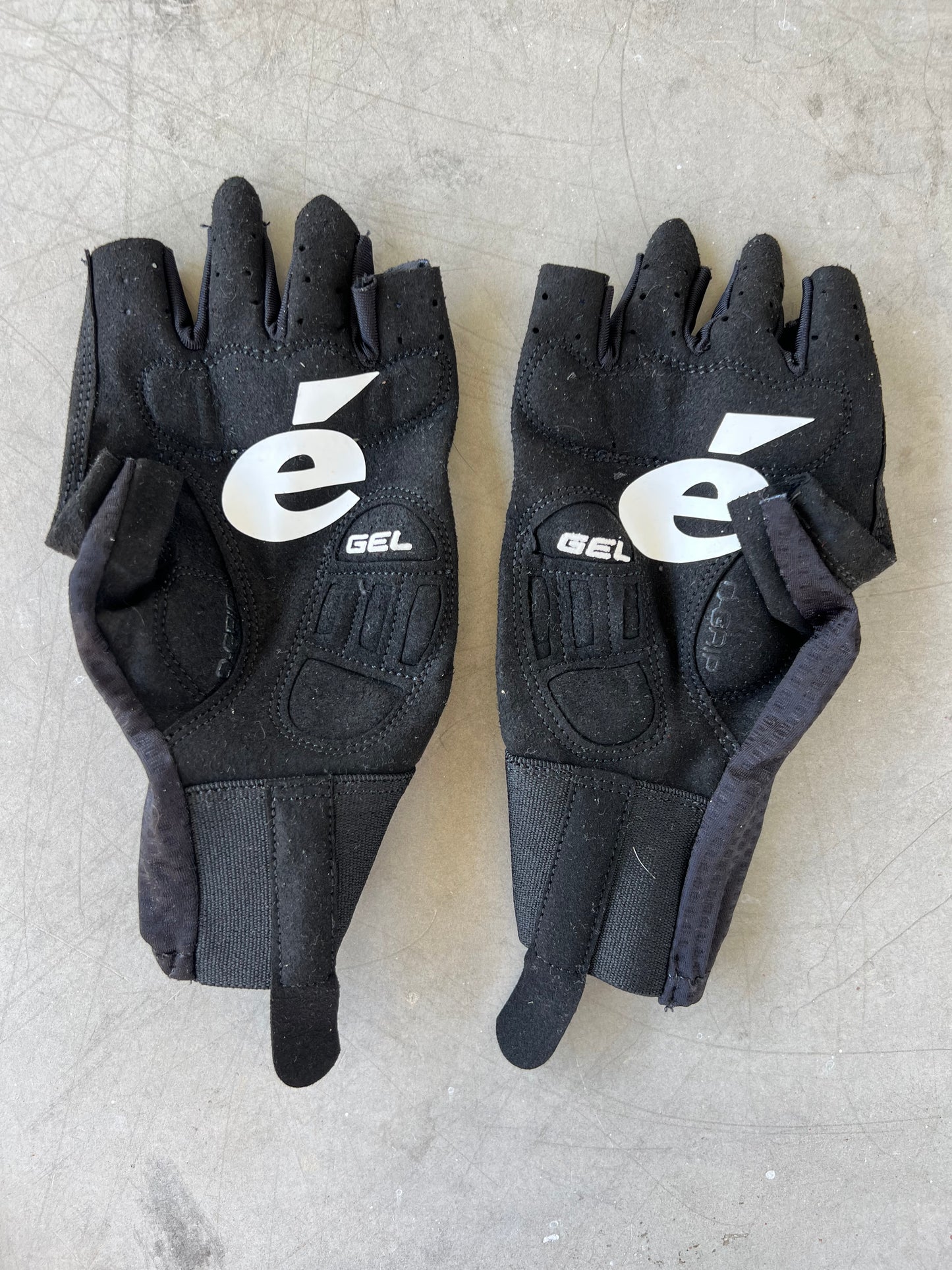 Jumbo Visma | Agu Padded Light Gloves | XS | Rider-Issued Pro Team Kit