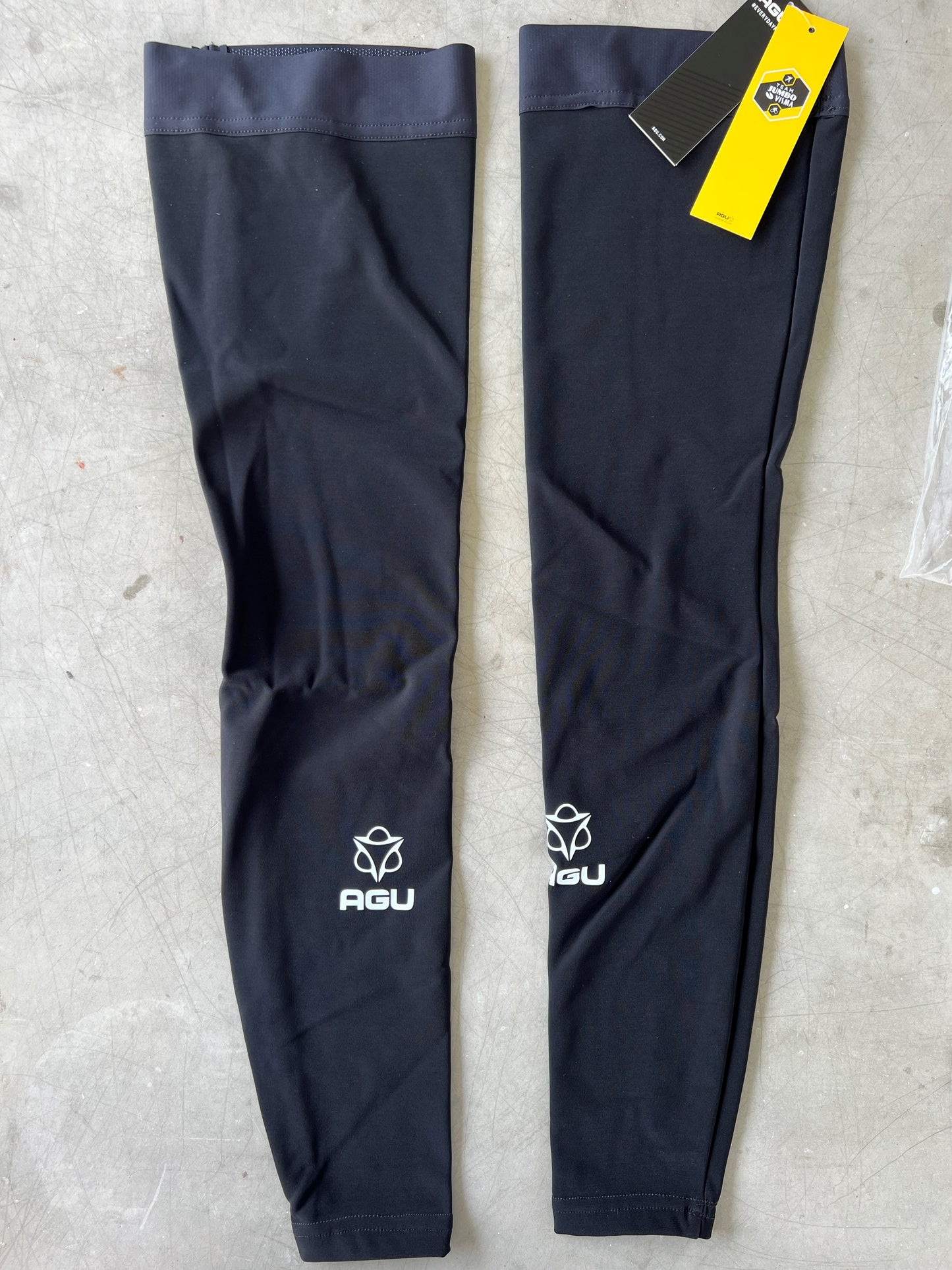 Jumbo Visma | Agu Thermal Leg Warmers | M | Rider-Issued Pro Team Kit