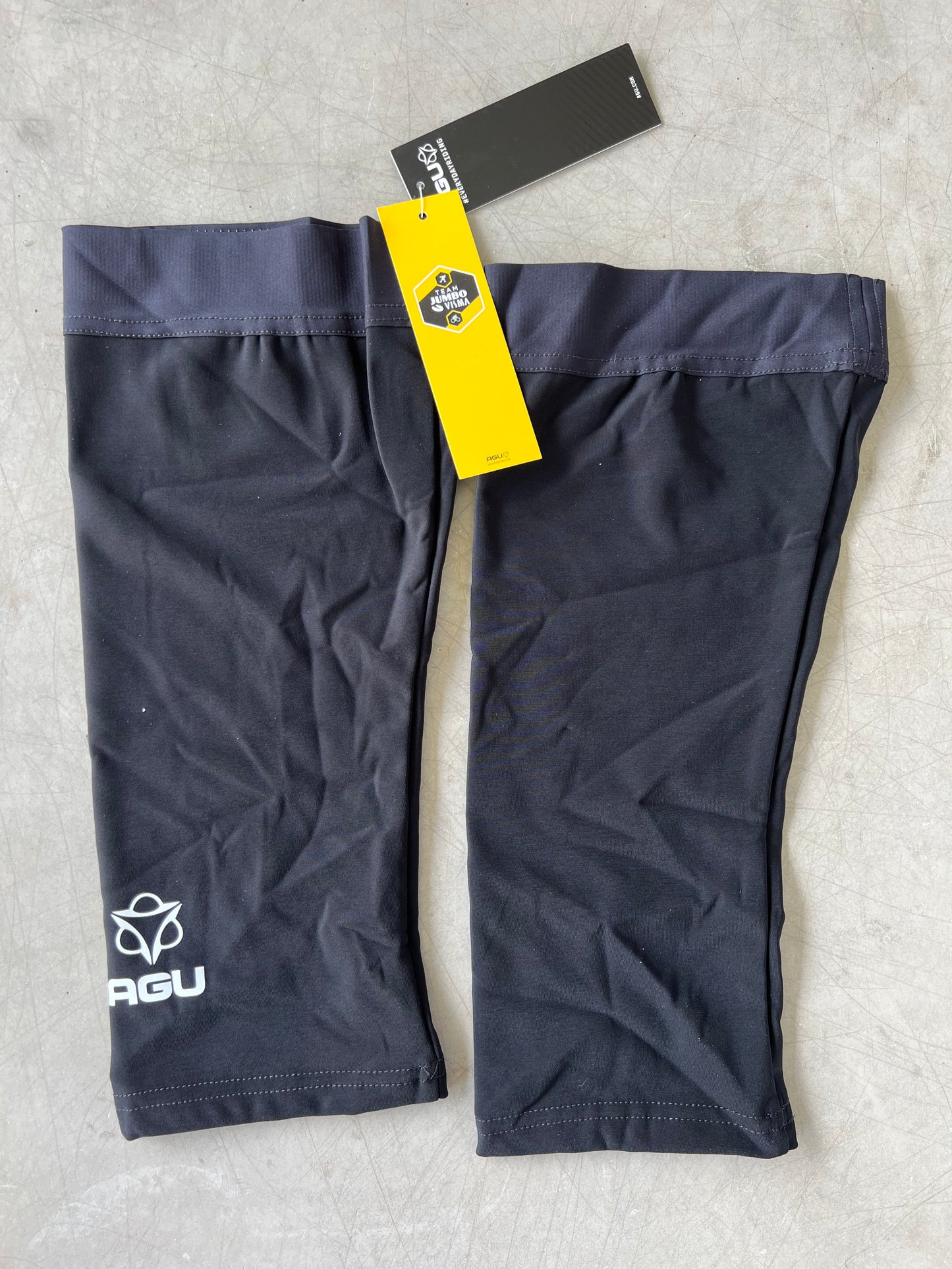 Jumbo Visma | Agu Thermal Knee Warmers | S | Rider-Issued Pro Team Kit