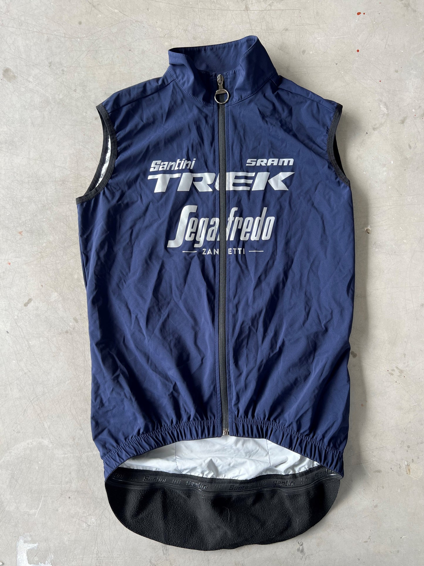 Trek Segafredo | Santini Rain Gilet / Vest | Navy | M | Rider-Issued Pro Team Kit