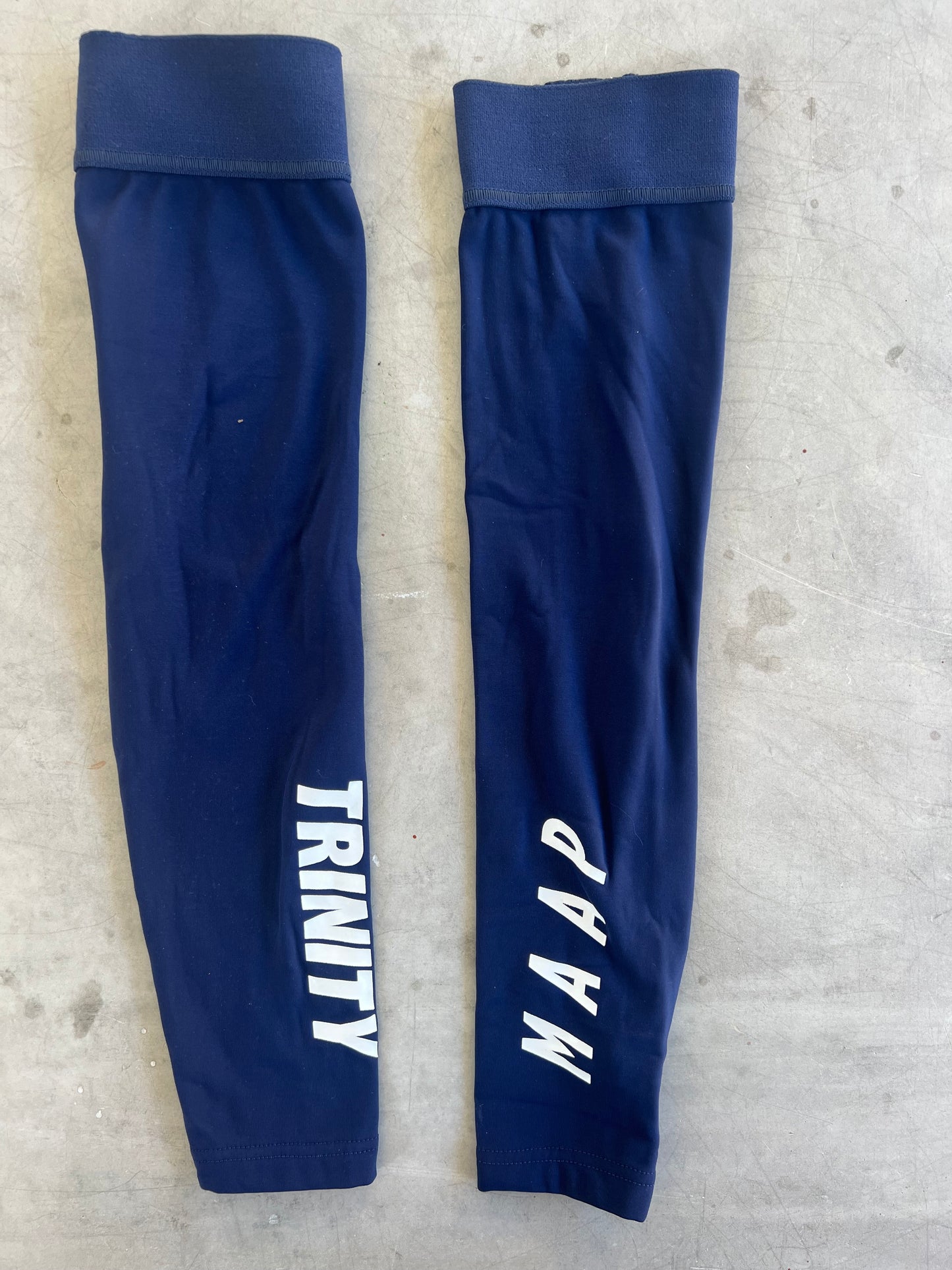 Trinity | Maap Thermal Arm Warmers | Navy | S | Team Issued Pro Kit