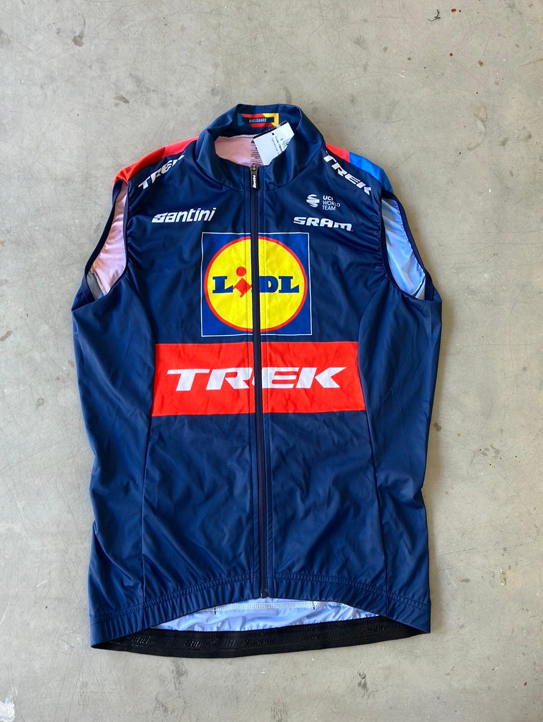 Light Wind Vest / Gilet | Santini | Lidl Trek | Pro Cycling Kit