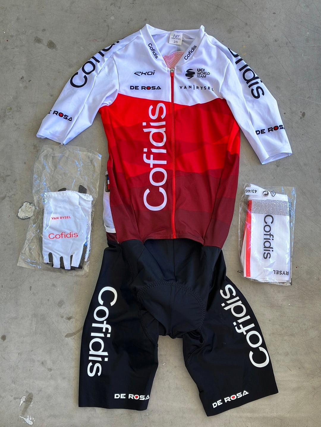 Cofidis | Van Rysel Bundle - Race Suit, Aero Socks & Gloves | Pro-Issued Pro Team Kit