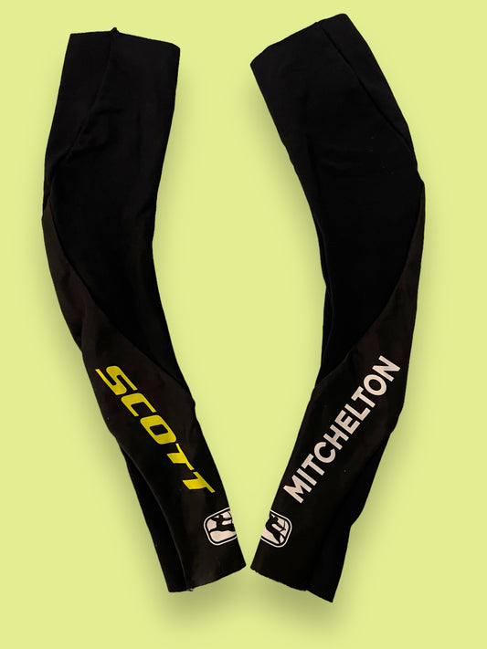 Thermal Arm Warmers | Giordana | Mitchelton Scott Pro Team | Pro Cycling Kit