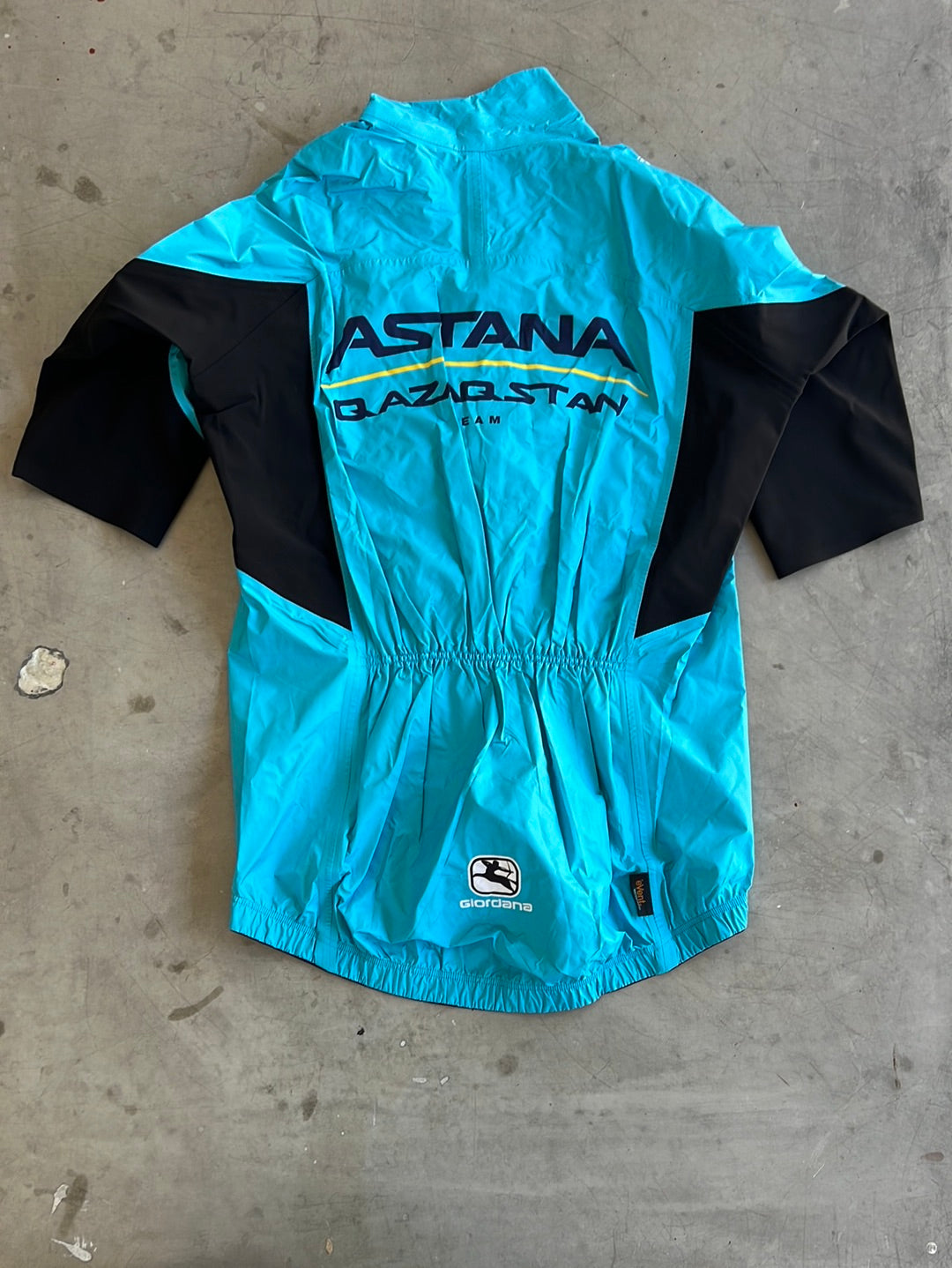 'Monsoon Lyte' Rain Jacket Short Sleeve | Giordana | Astana Qazaqstan | Pro-Issued Cycling Kit