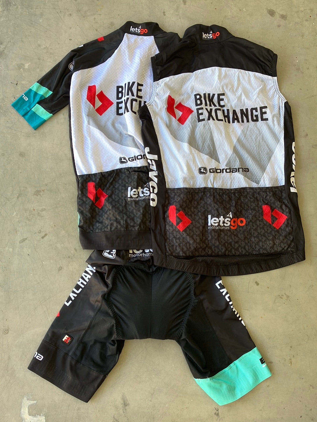 Cycling Kit Bundle - Aero Jersey Short Sleeve, Bib Shorts & Wind Vest | Giordana | Bianchi Bike Exchange | Pro Cycling Kit