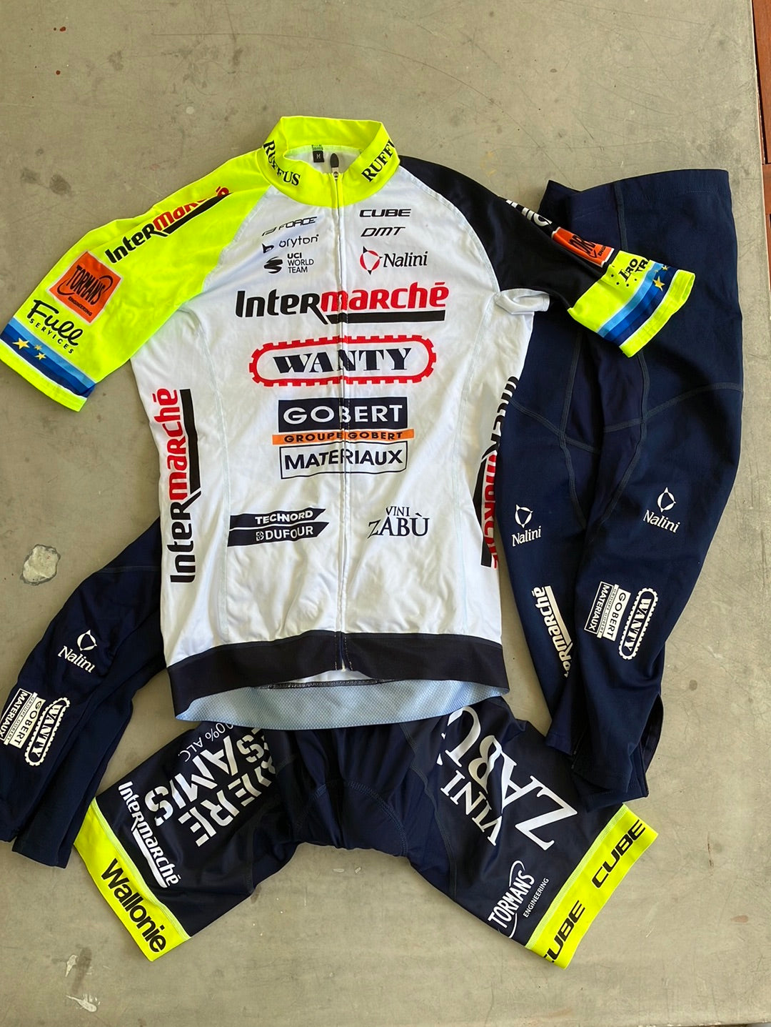 Intermarche | Nalini Winter Bundle - Short Sleeve Jersey, Bibs, Arm & Leg Warmers | M | Pro-Issued Team Kit