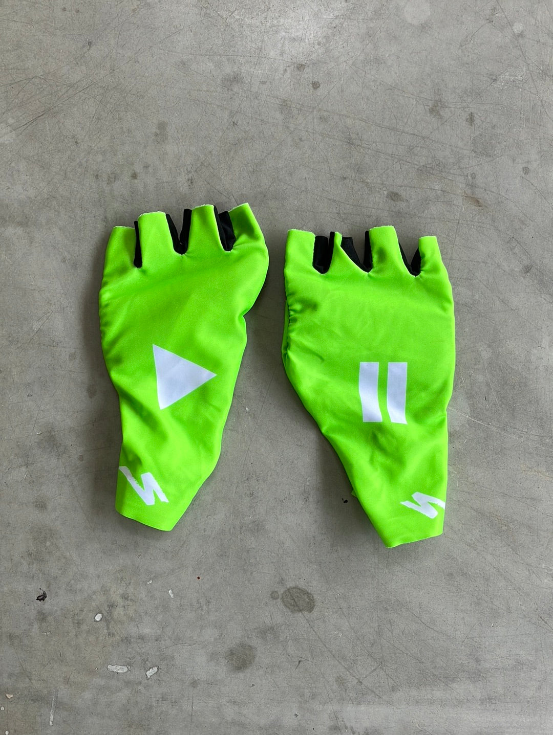 Padded Cycling Gloves | Specialized | Trinity Racing | Pro Cycling Kit