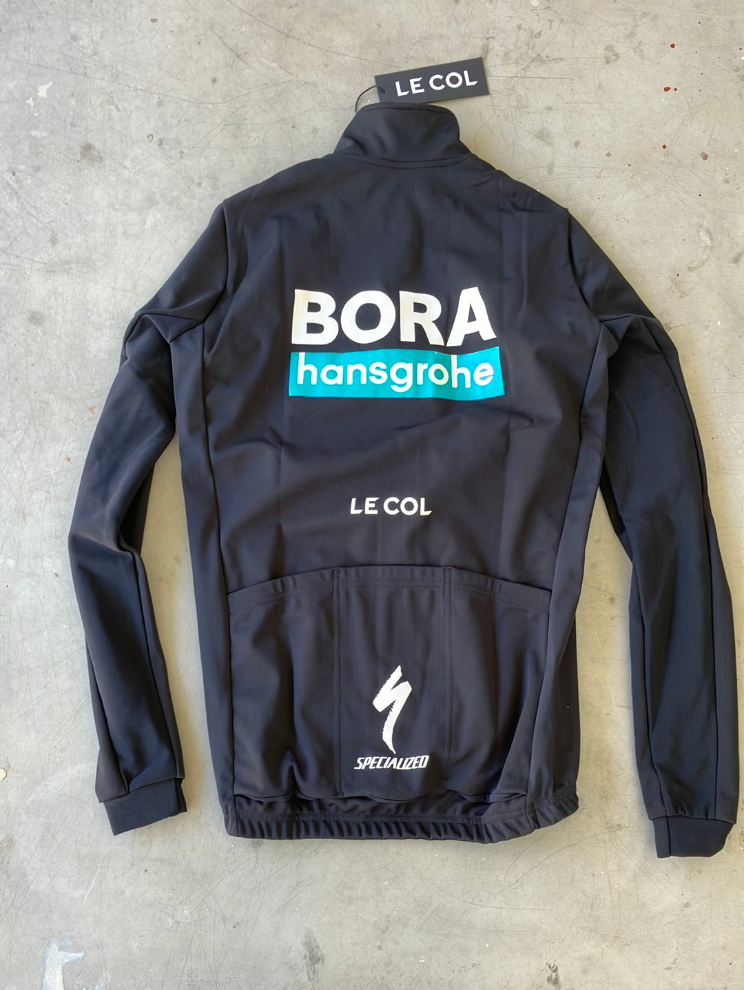 bora hansgrohe winter jacket