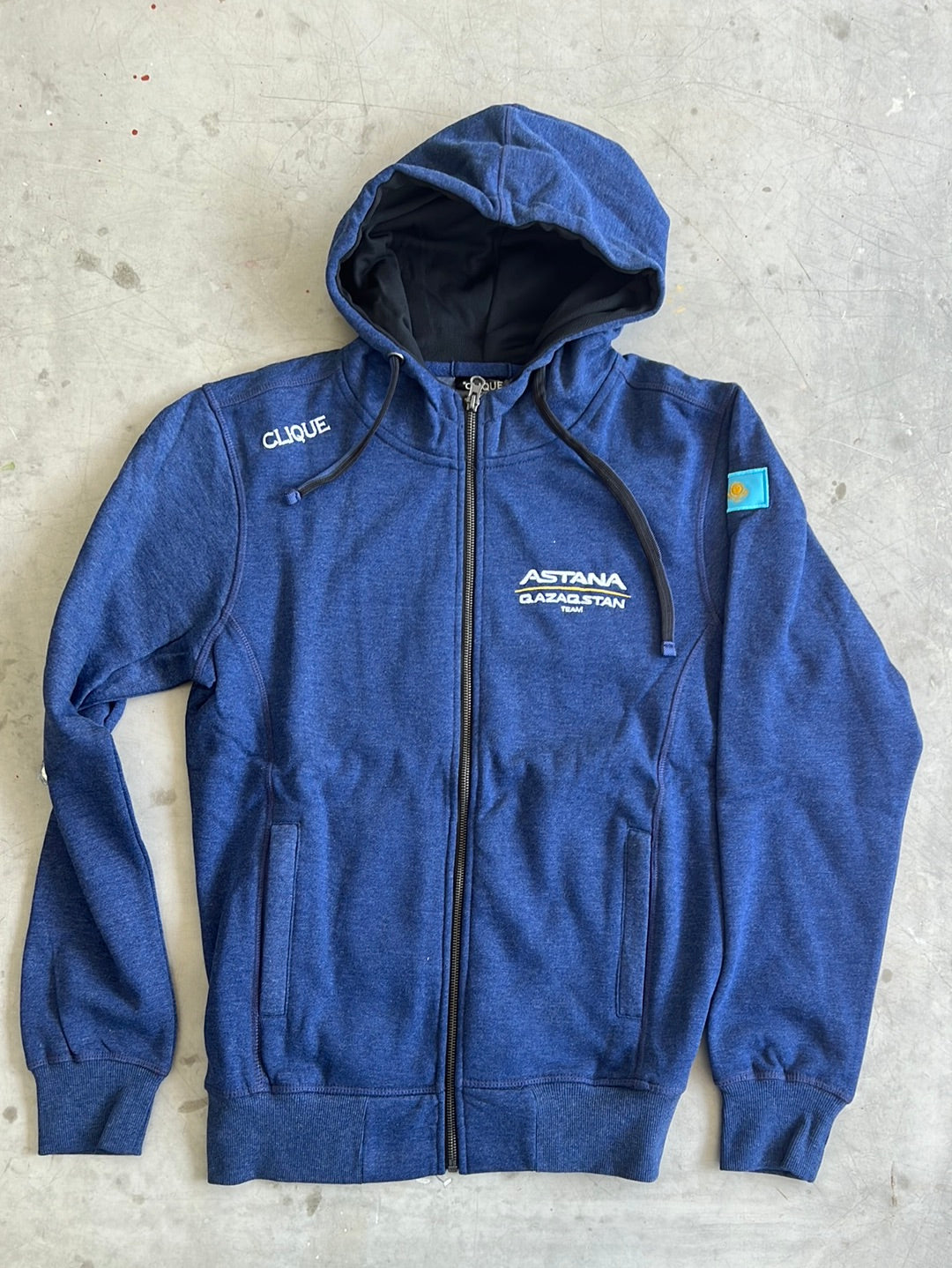 Casual Hoodie / Hooded Jumper | Clique | Astana | Pro Team Cycling Kit