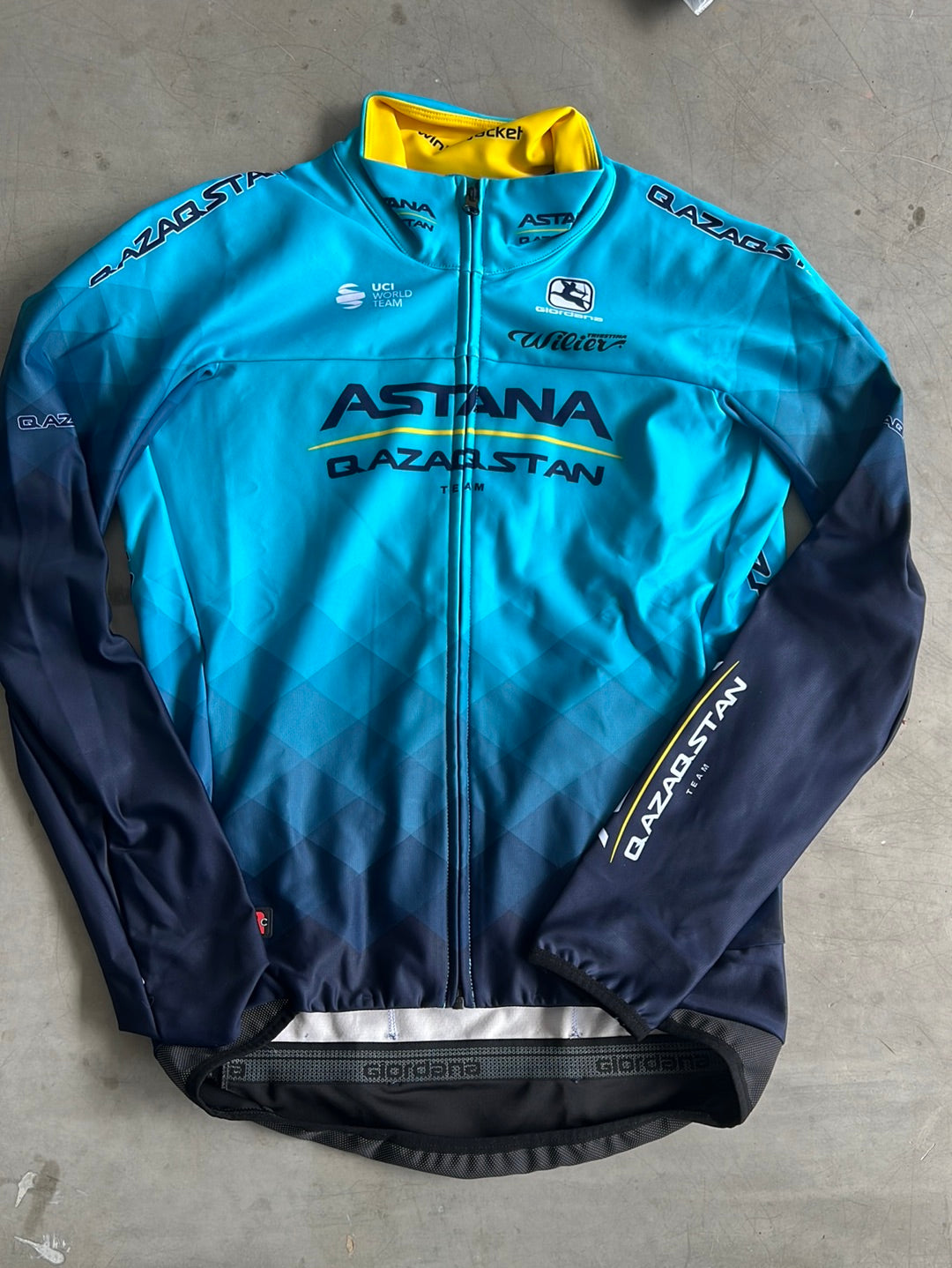 FR-C Winter Jacket | Giordana | Astana | Pro Team Cycling Kit