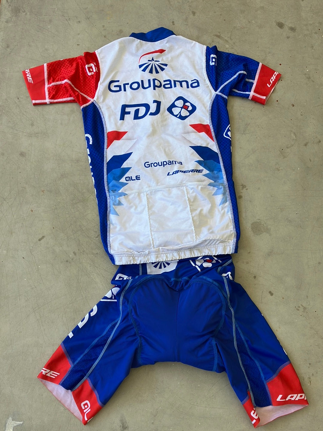 Short Sleeve Summer Jersey and Bib shorts | Ale | Groupama Française des Jeux | Pro Cycling Kit