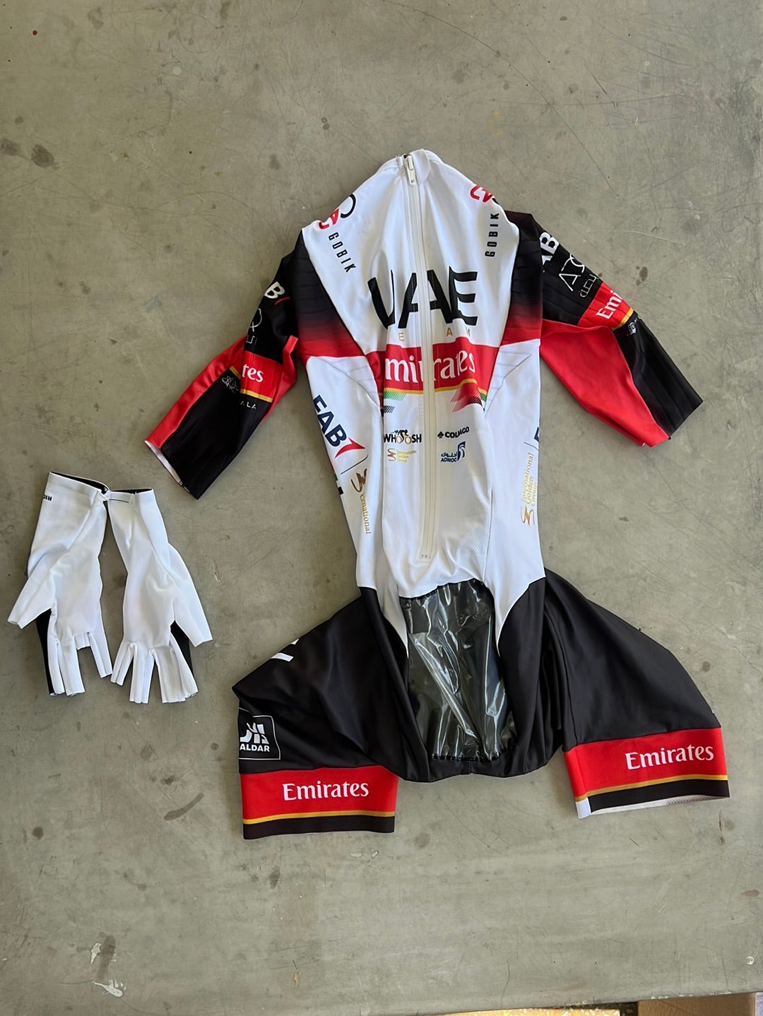 TT Bundle - TT Suit Long Sleeve and Aero Gloves | Gobik | UAE Emirates | Pro-Issued Cycling Kit