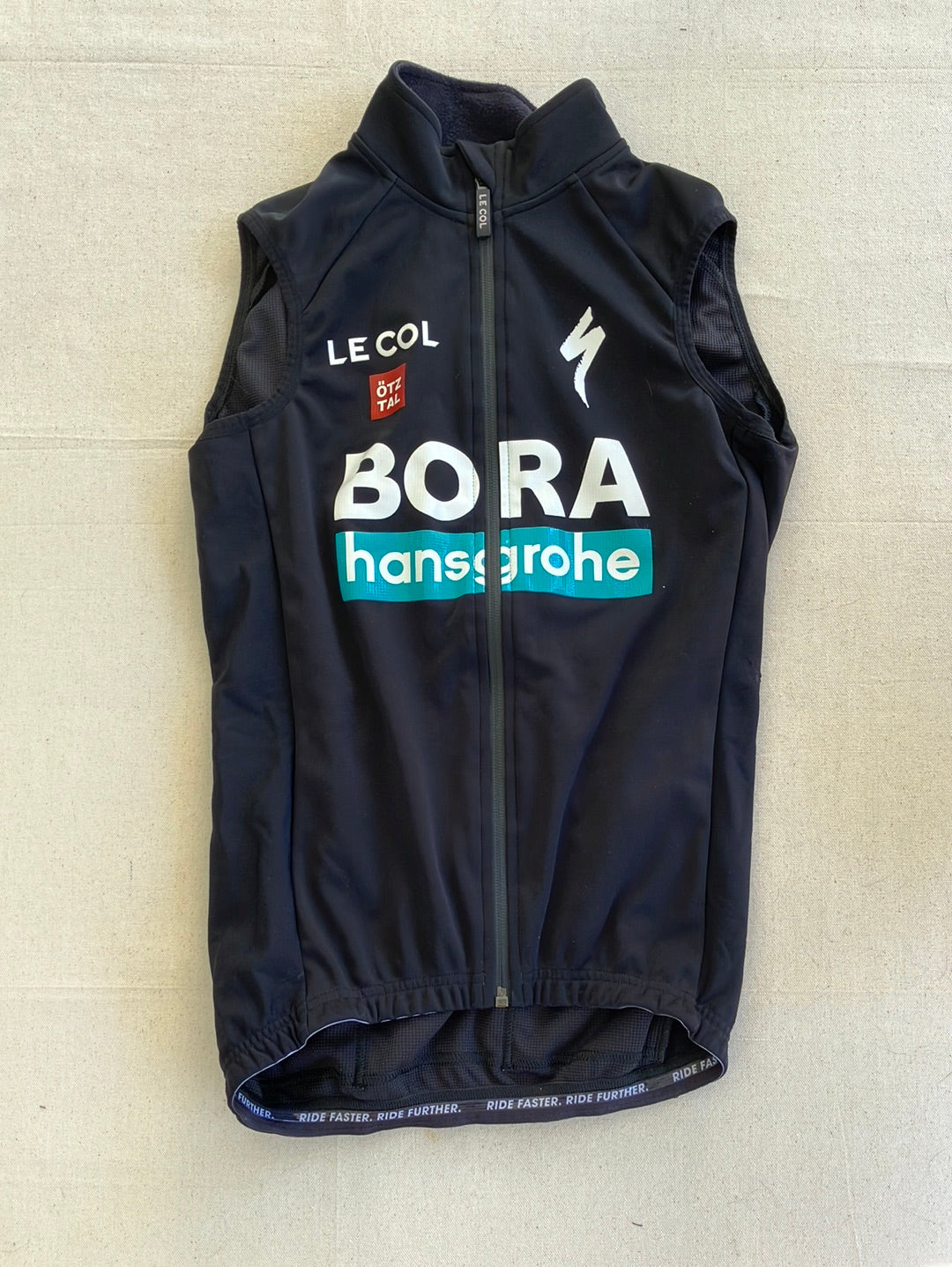 Winter Gabba Vest / Gilet | Le Col | Bora Hansgrohe | Pro Cycling Kit