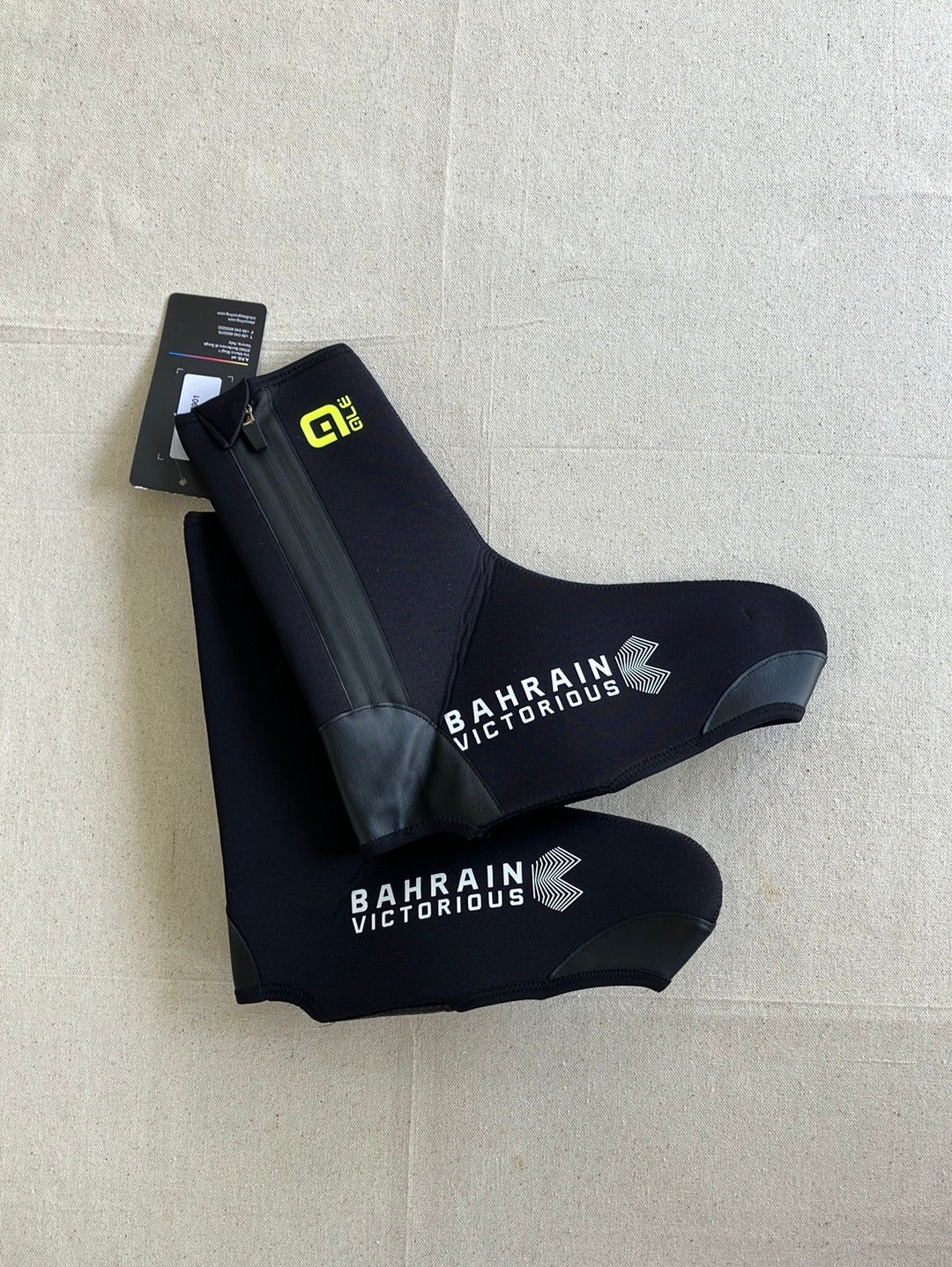 Neoprene Winter Overshoes / Shoe Covers | Ale | Team Bahrain Victorious | Pro Cycling Kit