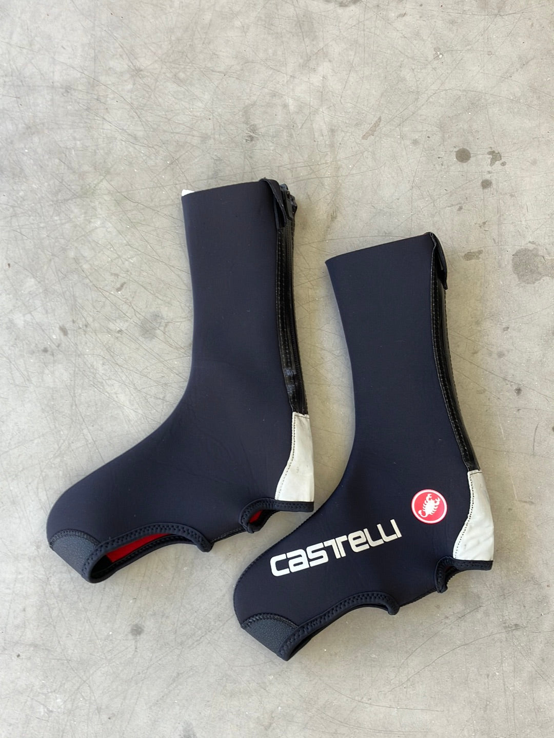 Neoprene rain overshoes Booties Waterproof  Winter |Castelli| Blue | Quick-Step Alpha Vinyl / Soudal  | Pro Cycling Kit