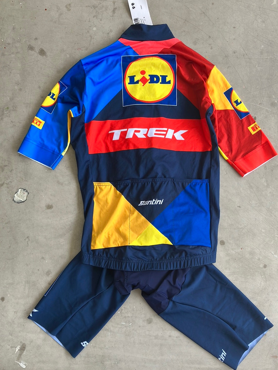 Lidl Trek | Santini  Bundle - Short Sleeve Jersey & Bibs | M | Pro-Issued Team Kit