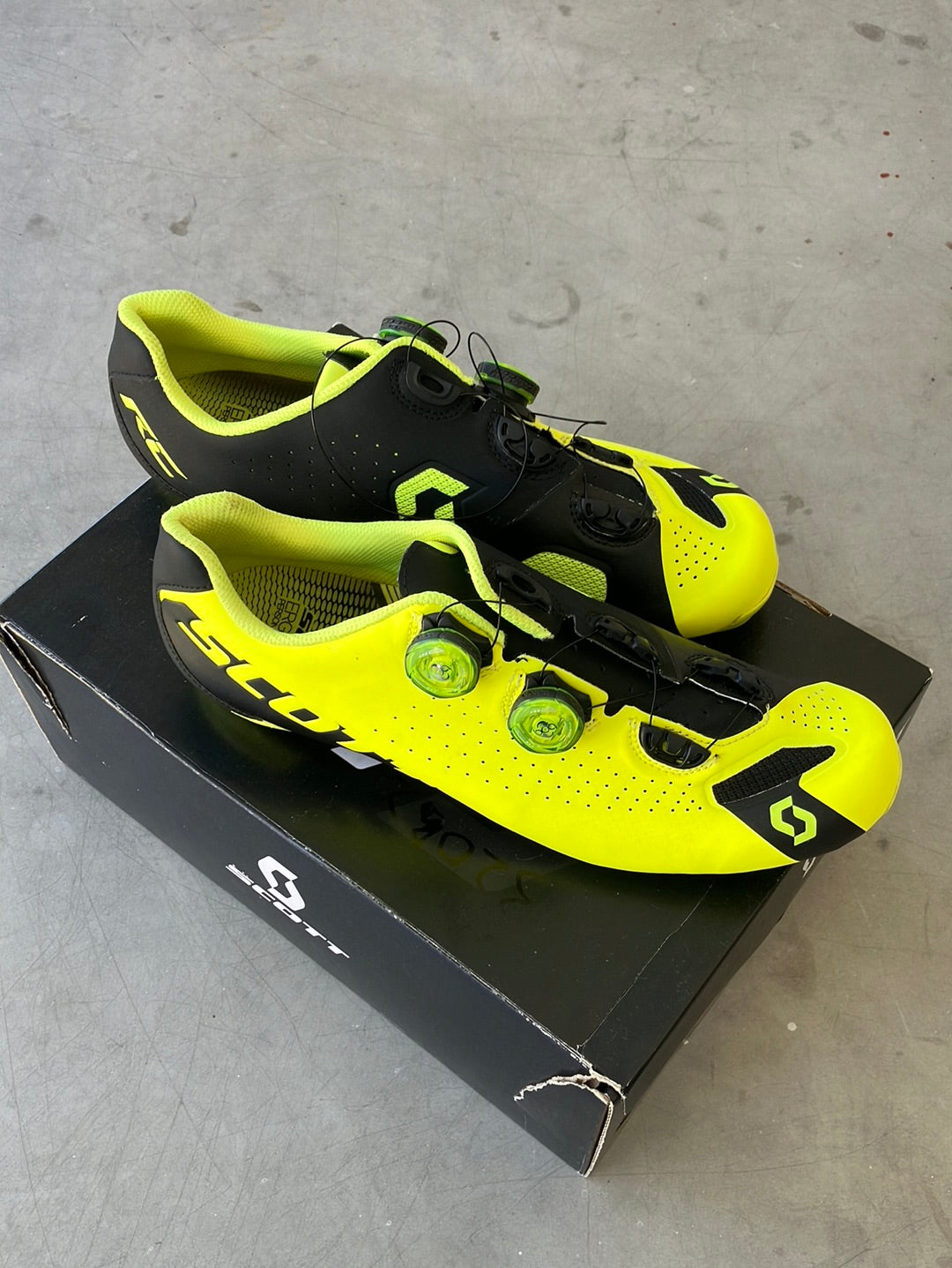 Cycling Shoes - Scott Road RC Carbon Shoe 44.5 / 10.5| Scott | Bike Exchange Bianchi Scott | Pro Cycling Kit