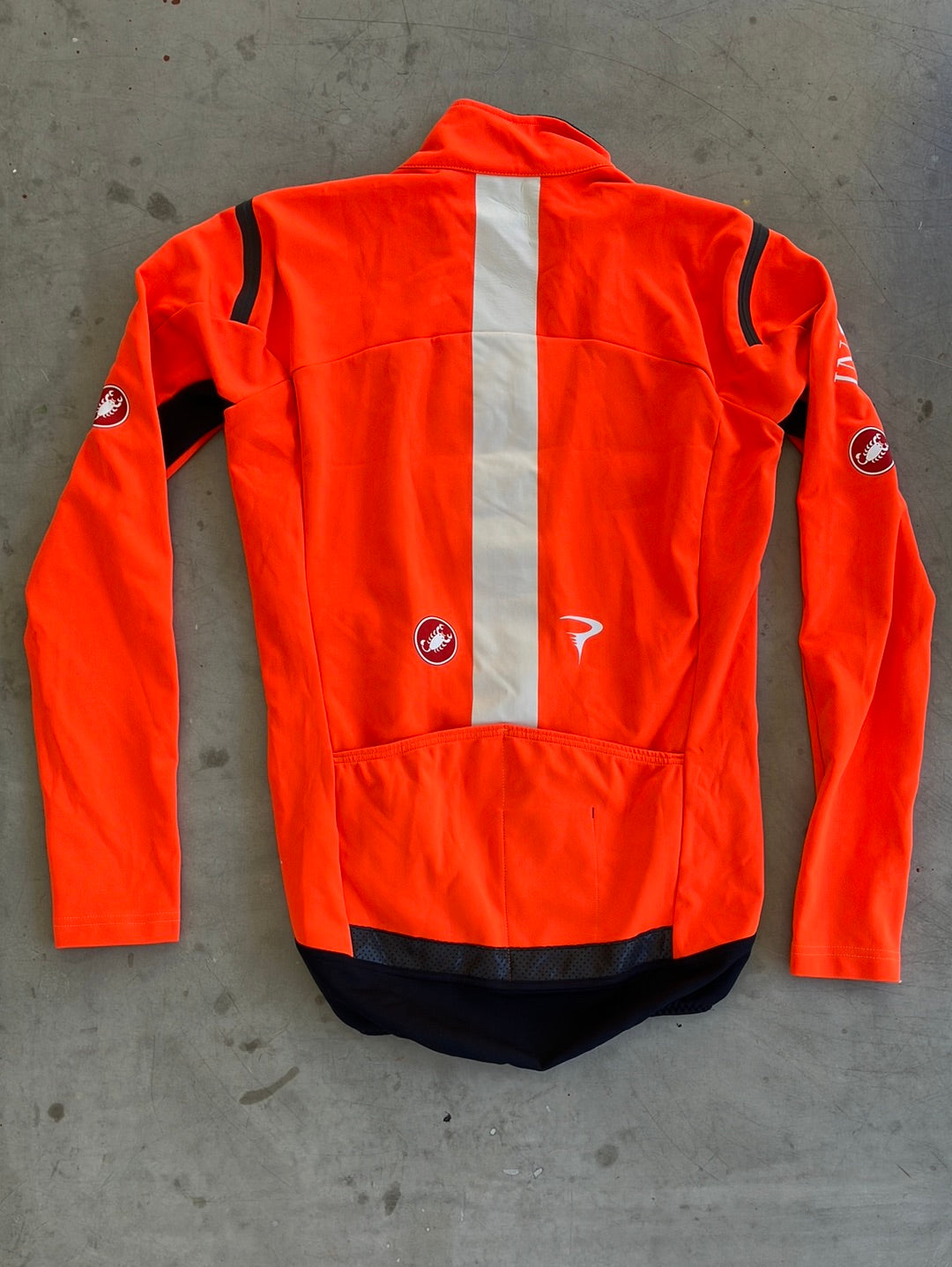 Long Sleeve Rain Jacket Gabba Gore-tex | Castelli | Ineos Grenadiers | Pro-Issued Cycling Kit