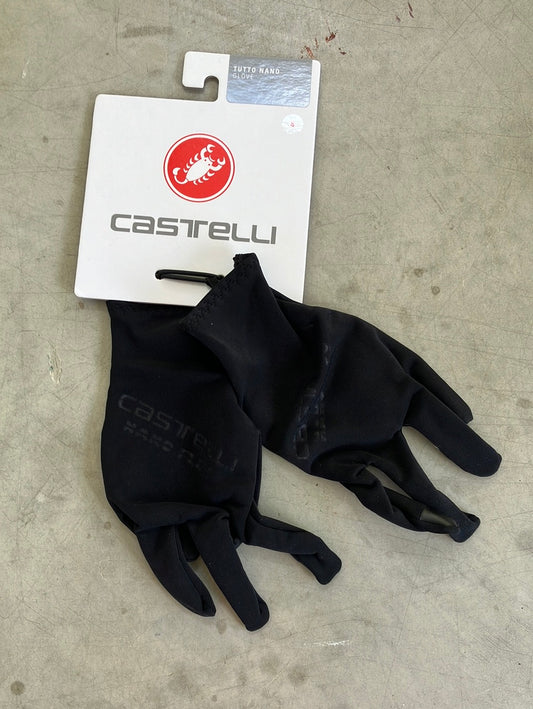 Tutto Nano Winter Gloves | Castelli | Ineos Grenadiers Pro-Issued Cycling Kit