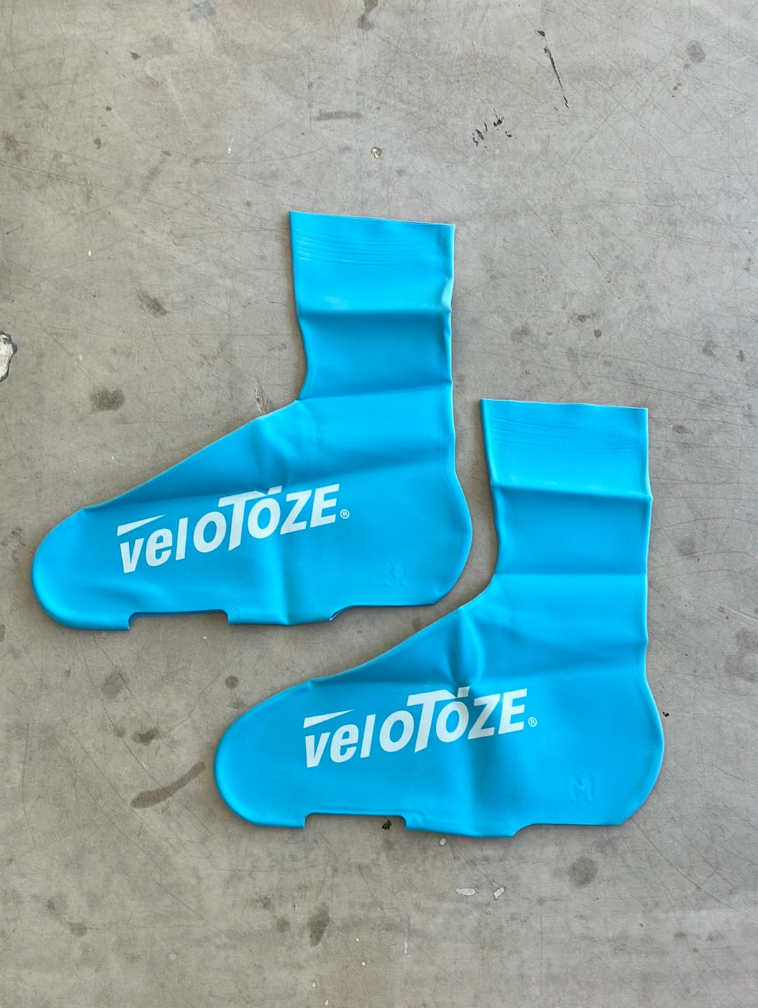 Cycling Velotoze Shoe Covers Waterproof Winter | Ekoi | Blue | Israel Premier Tech IPT | Pro Cycling Kit