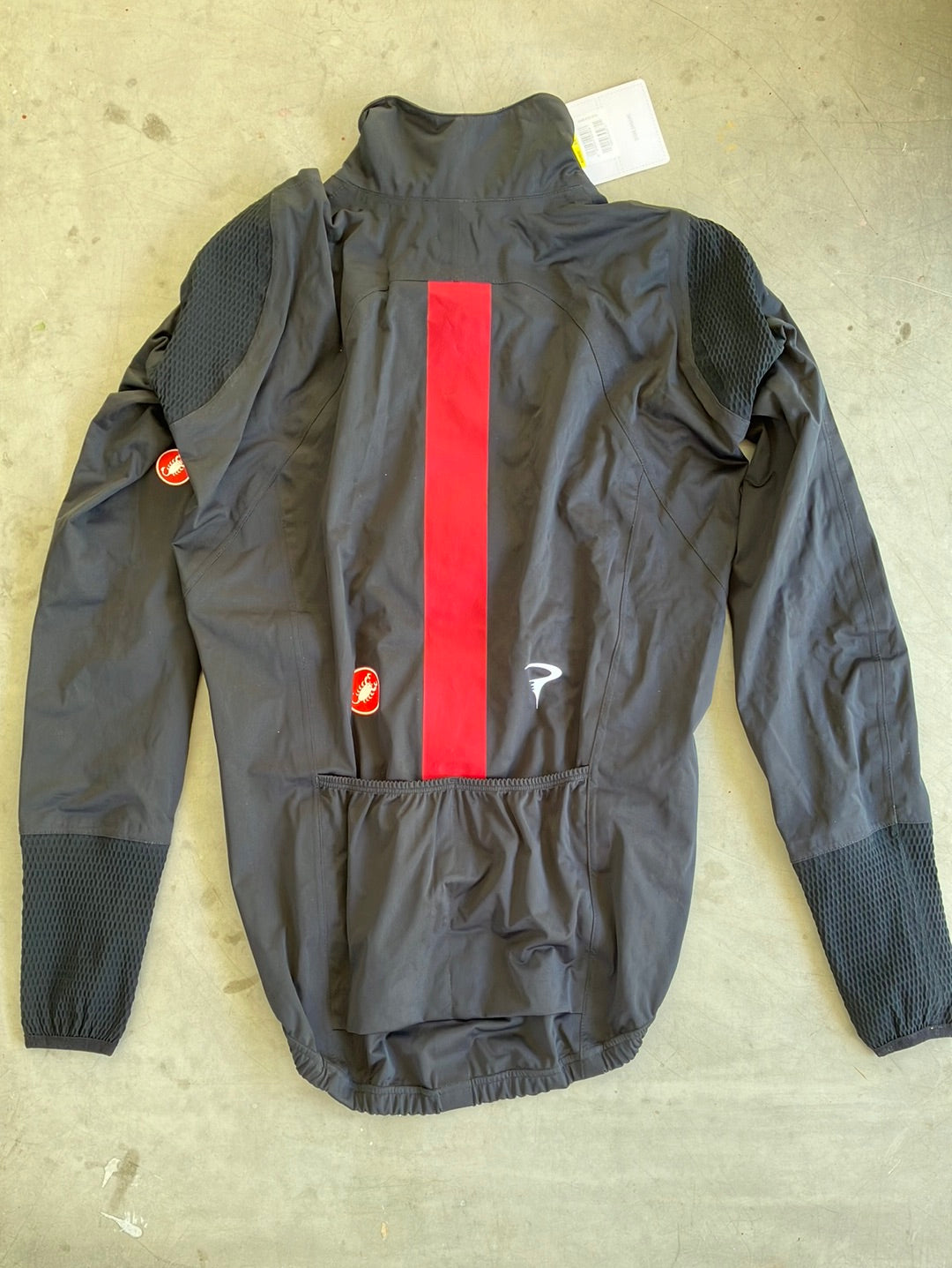 Gavia Rain Jacket | Castelli | Ineos Grenadiers Pro-Issued Cycling Kit