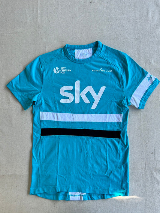 Casual T-Shirt Short Sleeve | Rapha | Team Sky | Pro Cycling Kit